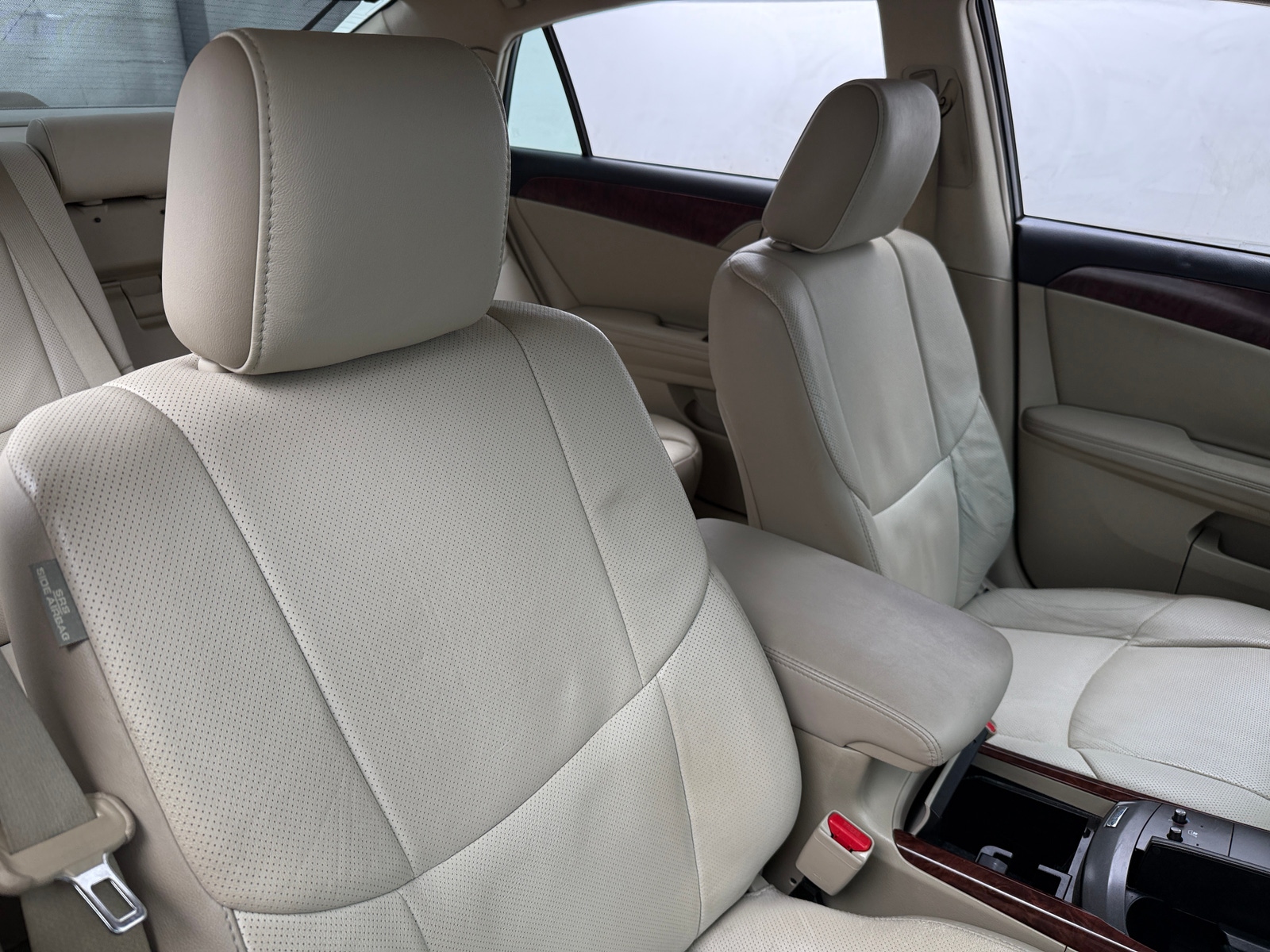 Thumbnail: 2012 Toyota Avalon - 2