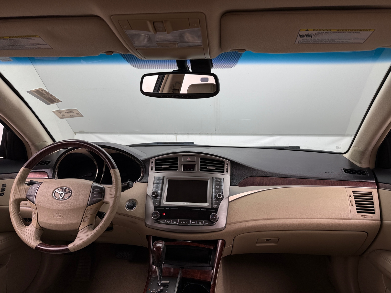 Thumbnail: 2012 Toyota Avalon - 3