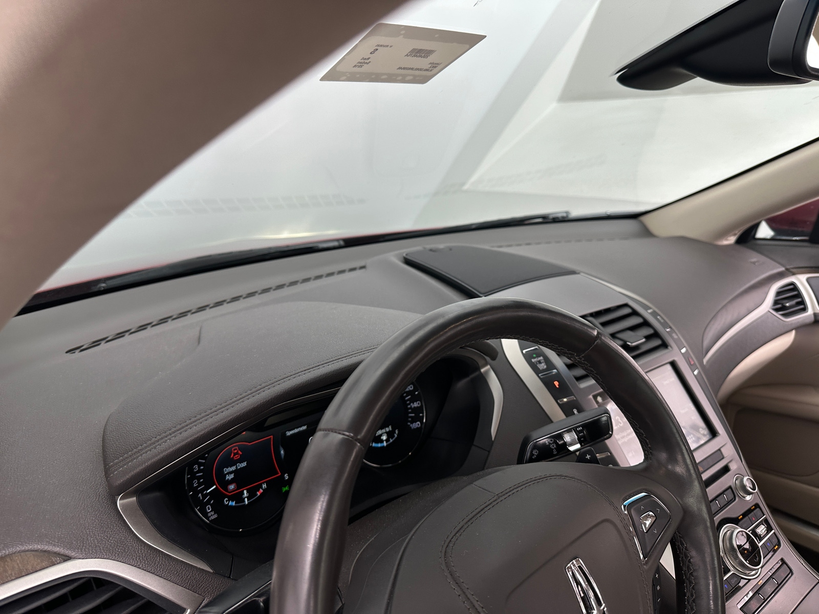 Thumbnail: 2018 Lincoln MKZ - 2