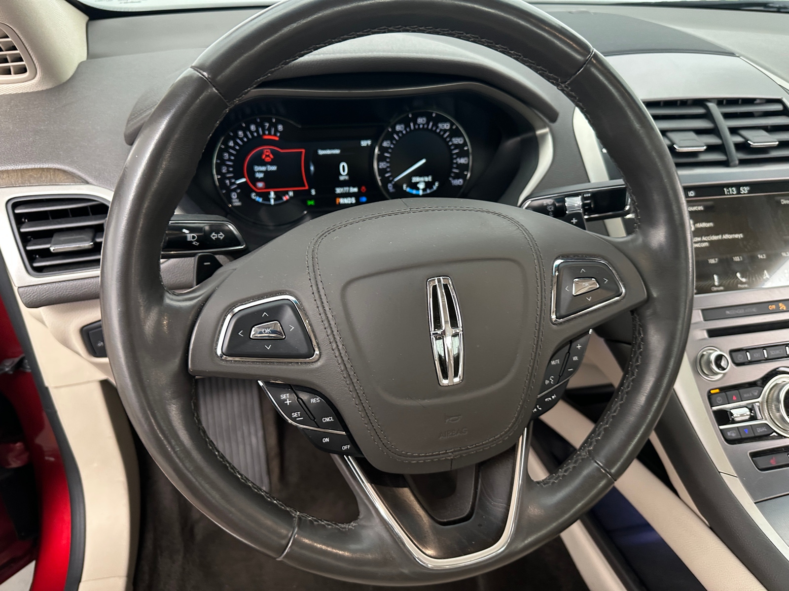 Thumbnail: 2018 Lincoln MKZ - 4