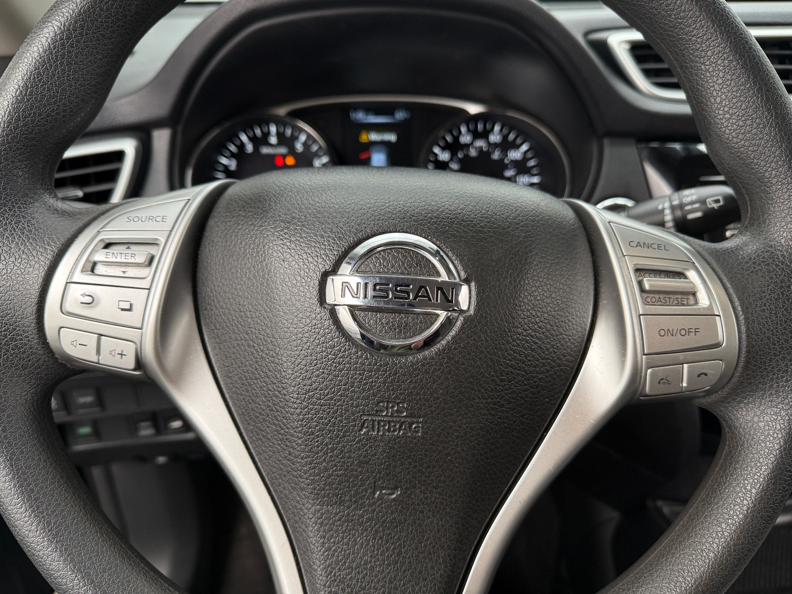 Thumbnail: 2015 Nissan Rogue - 5
