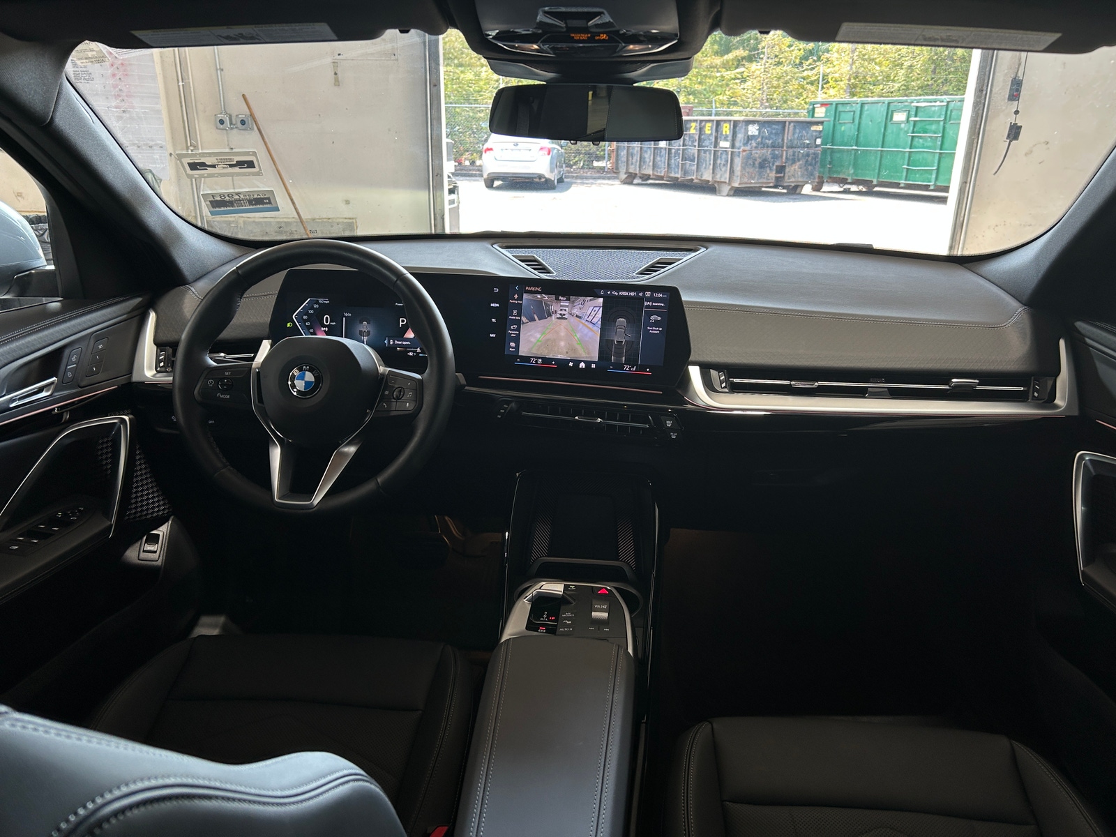 Thumbnail: 2025 BMW X2 - 2
