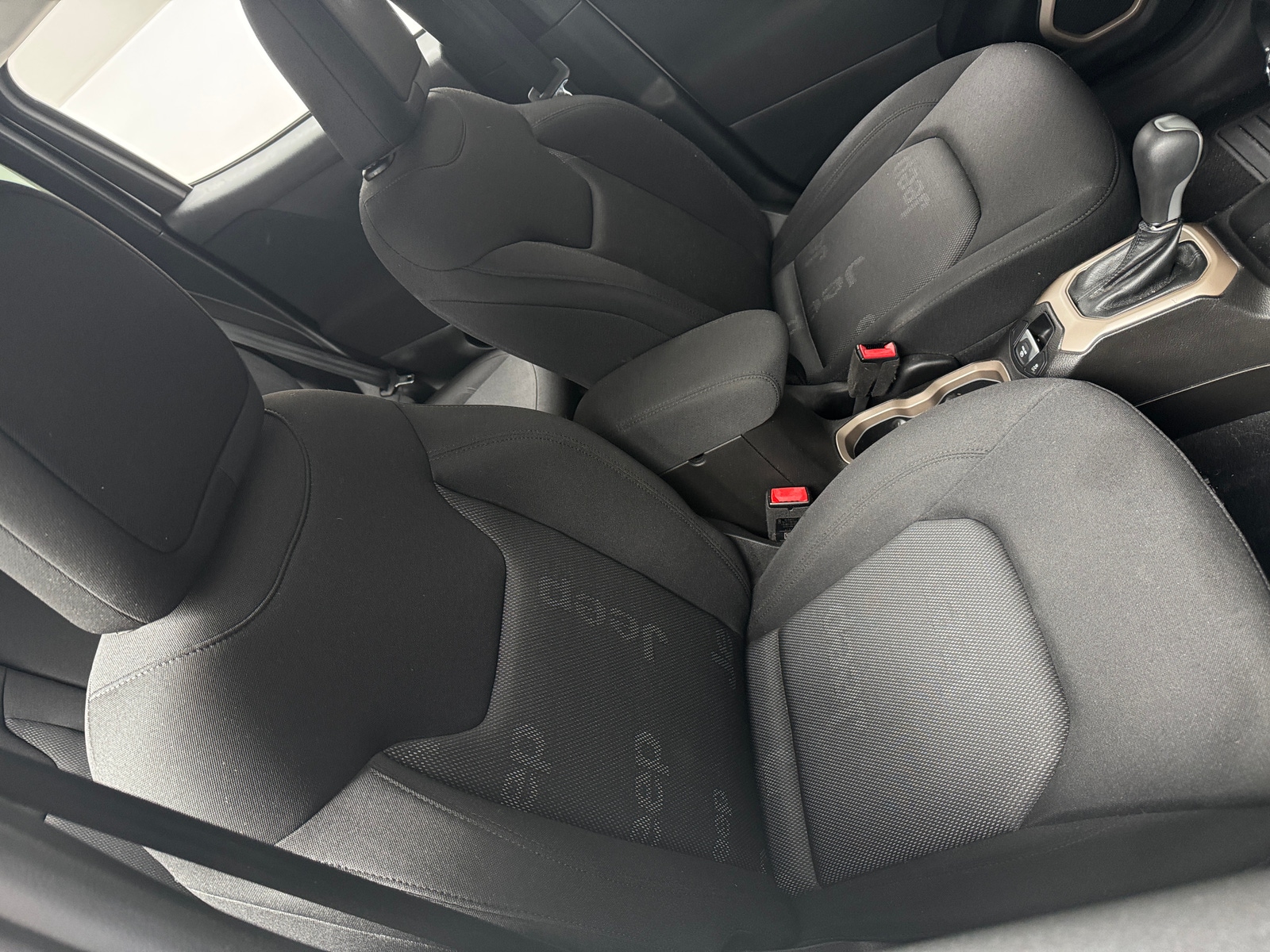 Thumbnail: 2017 Jeep Renegade - 2