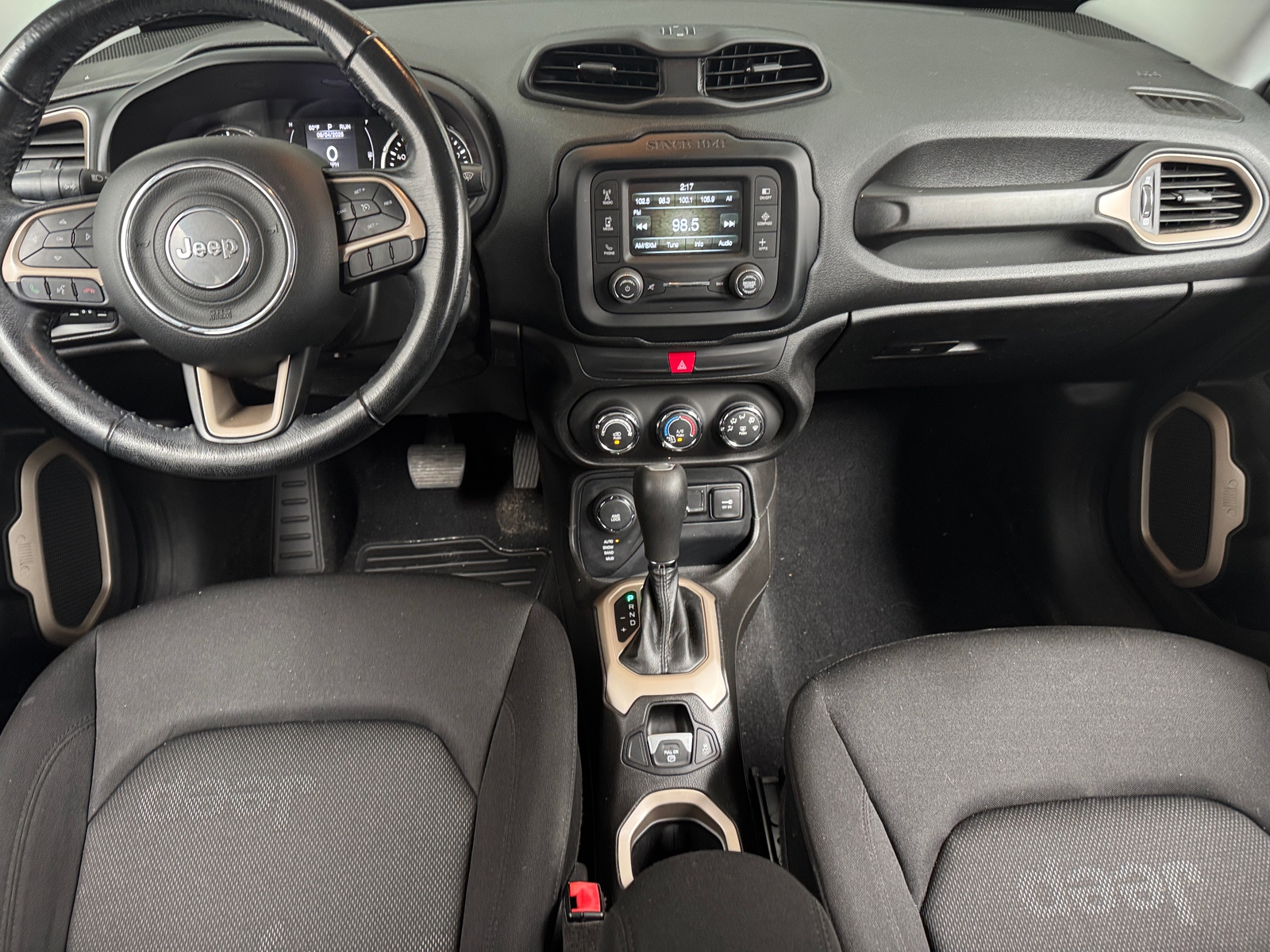 Thumbnail: 2017 Jeep Renegade - 3