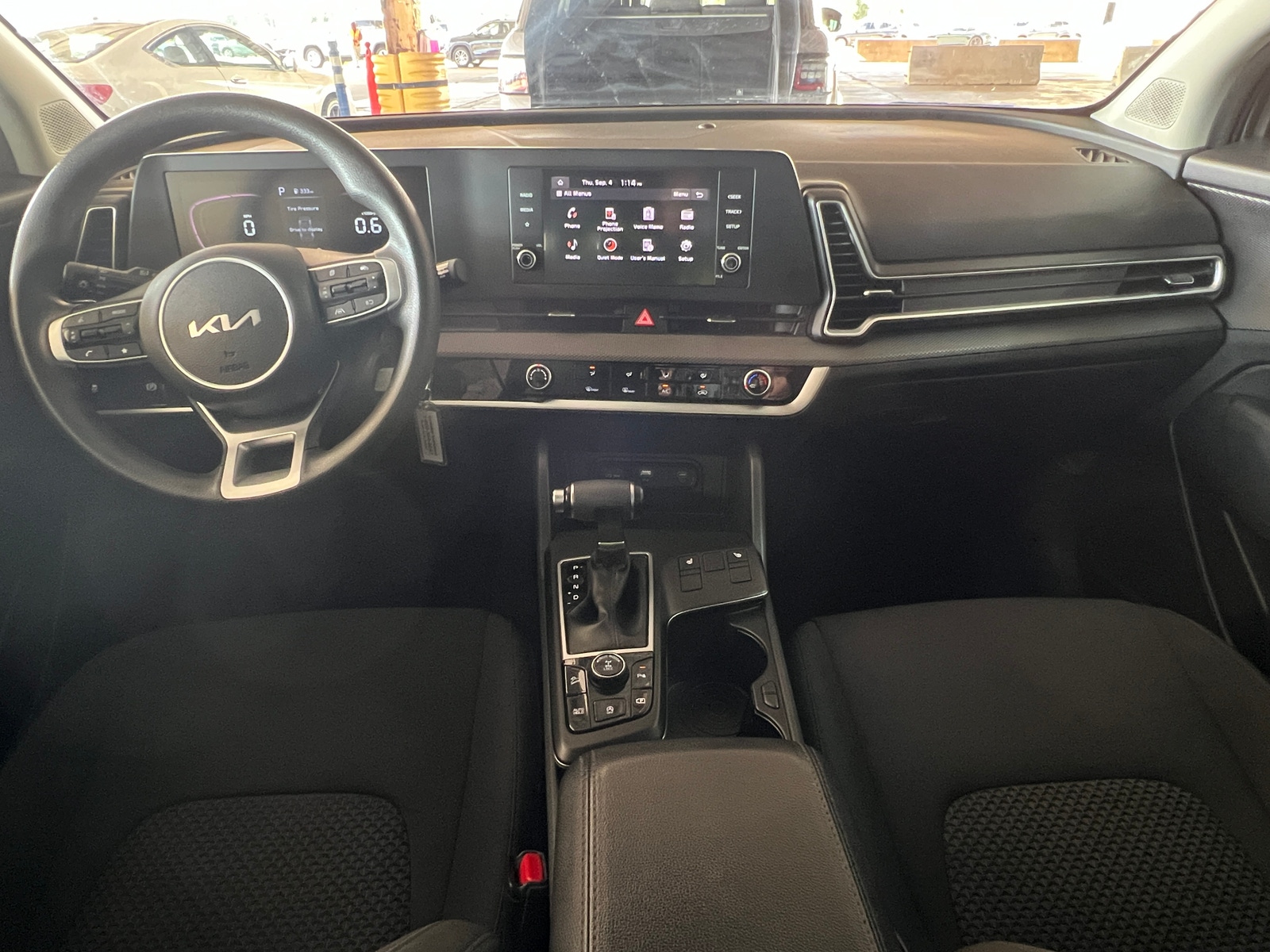 Thumbnail: 2023 Kia Sportage - 3