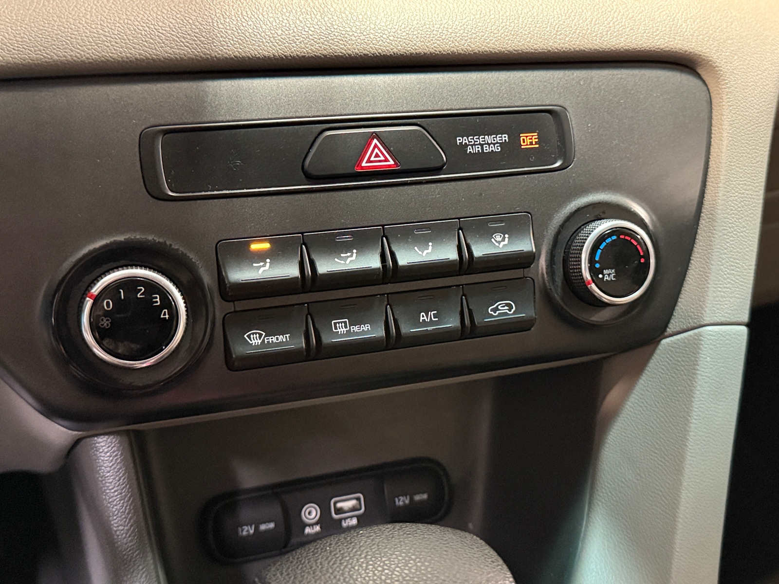 Thumbnail: 2019 Kia Sportage - 4