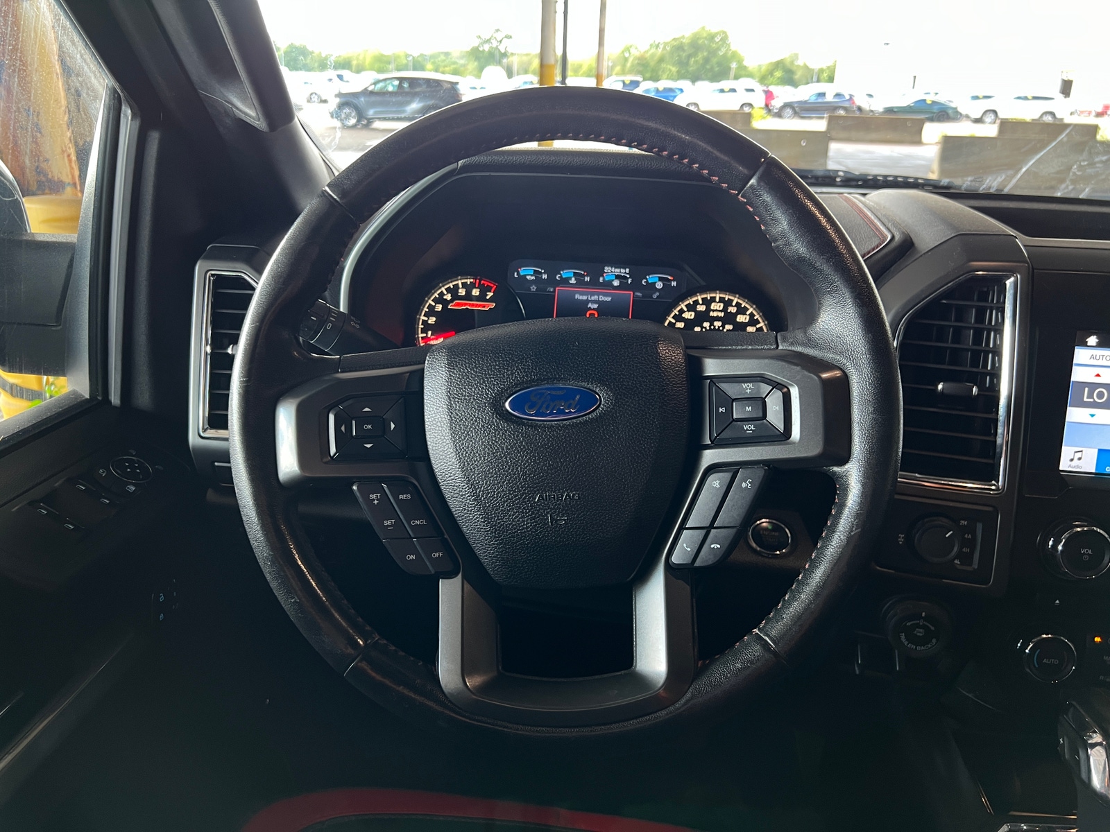 Thumbnail: 2016 Ford Econoline - 4