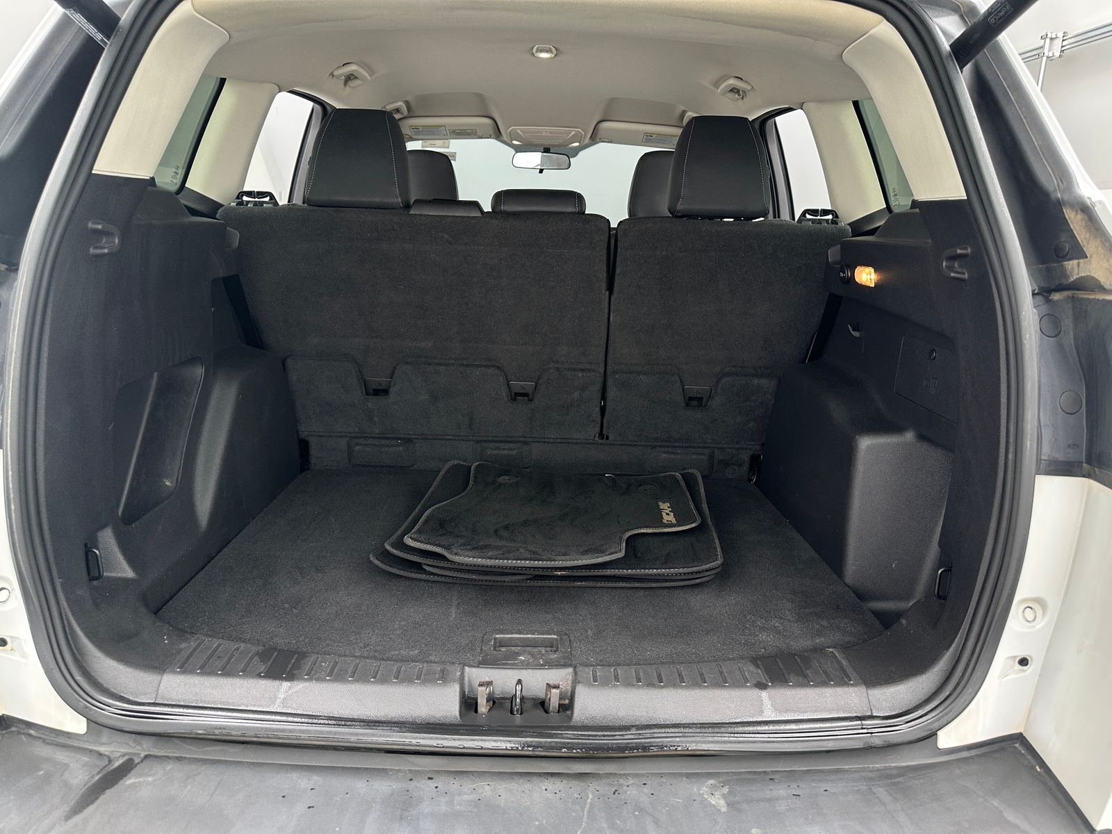 Thumbnail: 2019 Ford Escape - 6