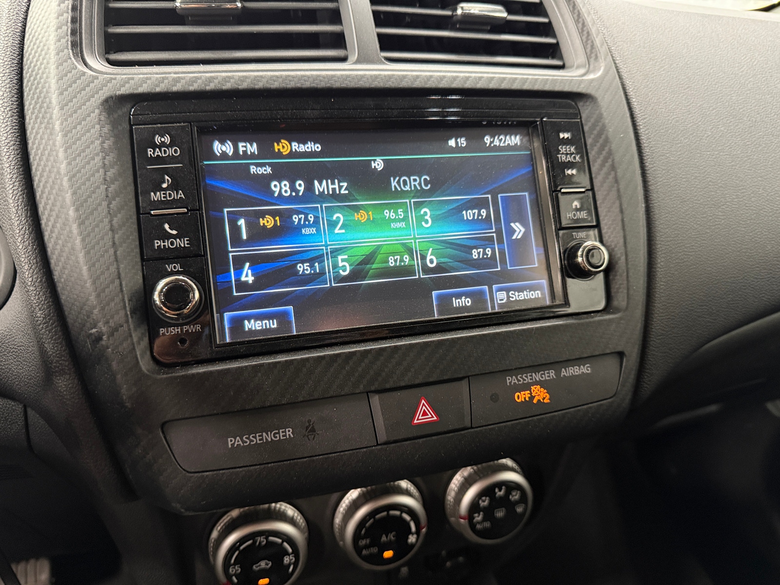Thumbnail: 2024 Mitsubishi Outlander Sport - 4