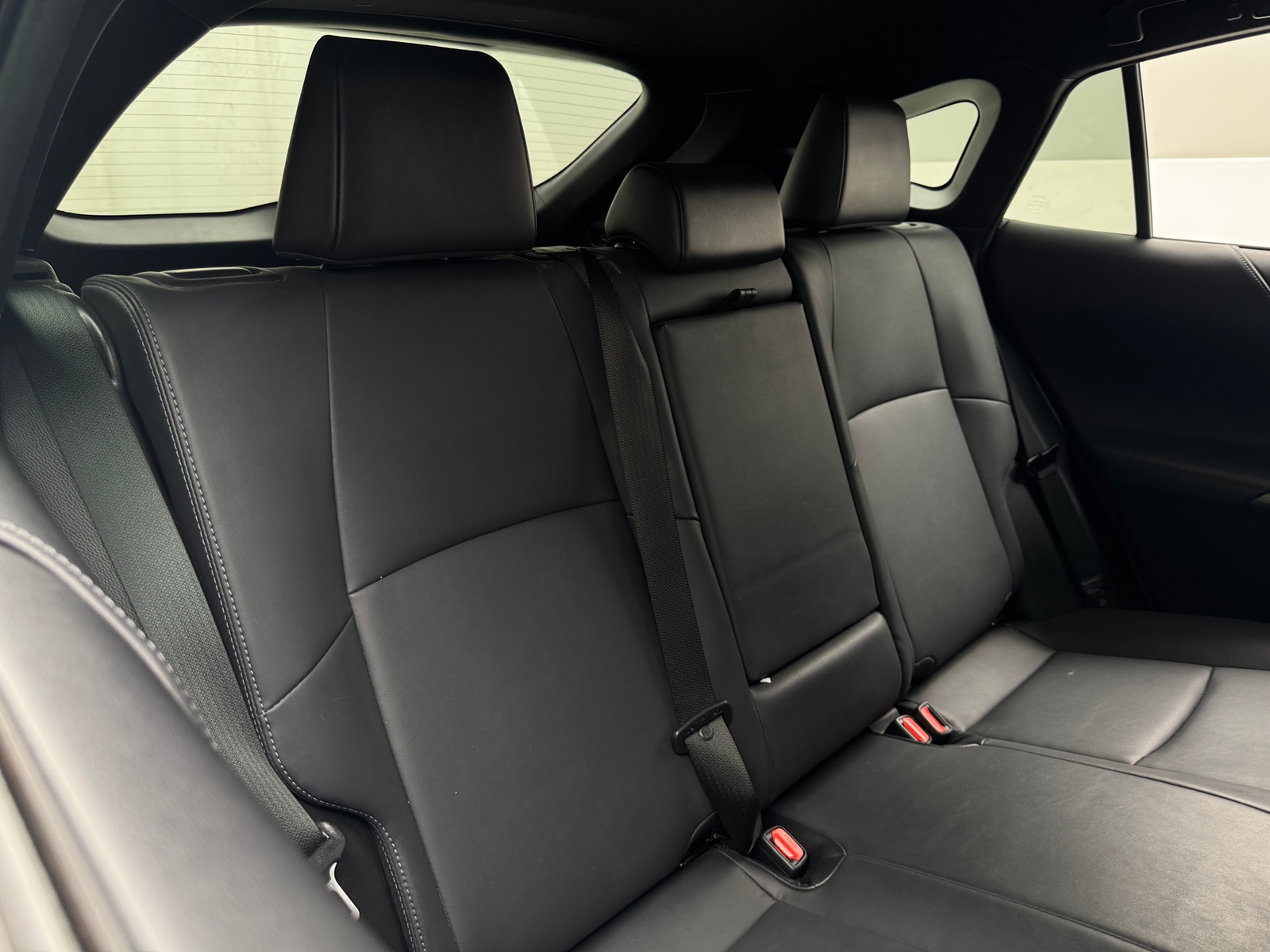 Thumbnail: 2022 Toyota Venza - 5