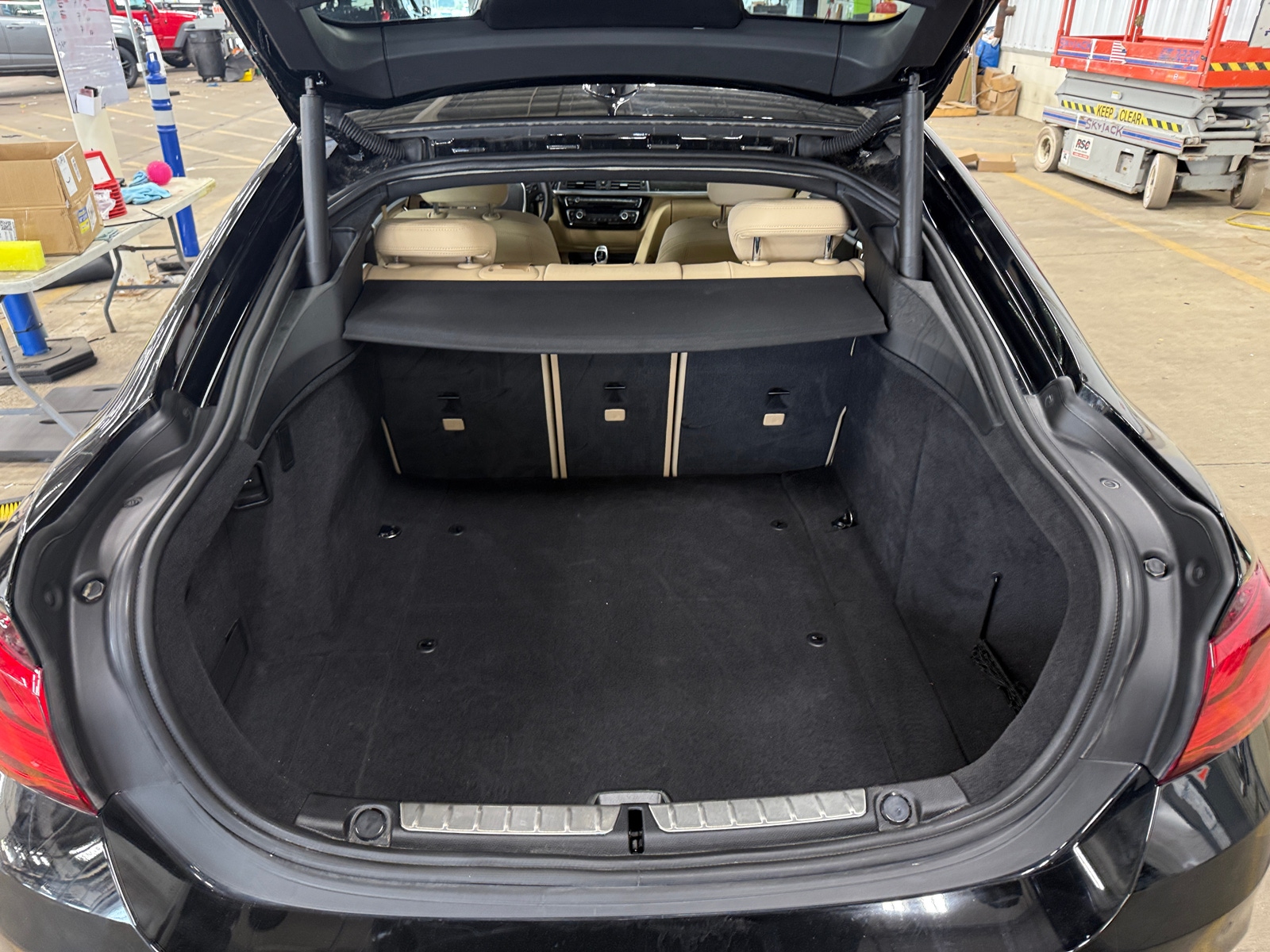 Thumbnail: 2019 BMW 4 Series - 6