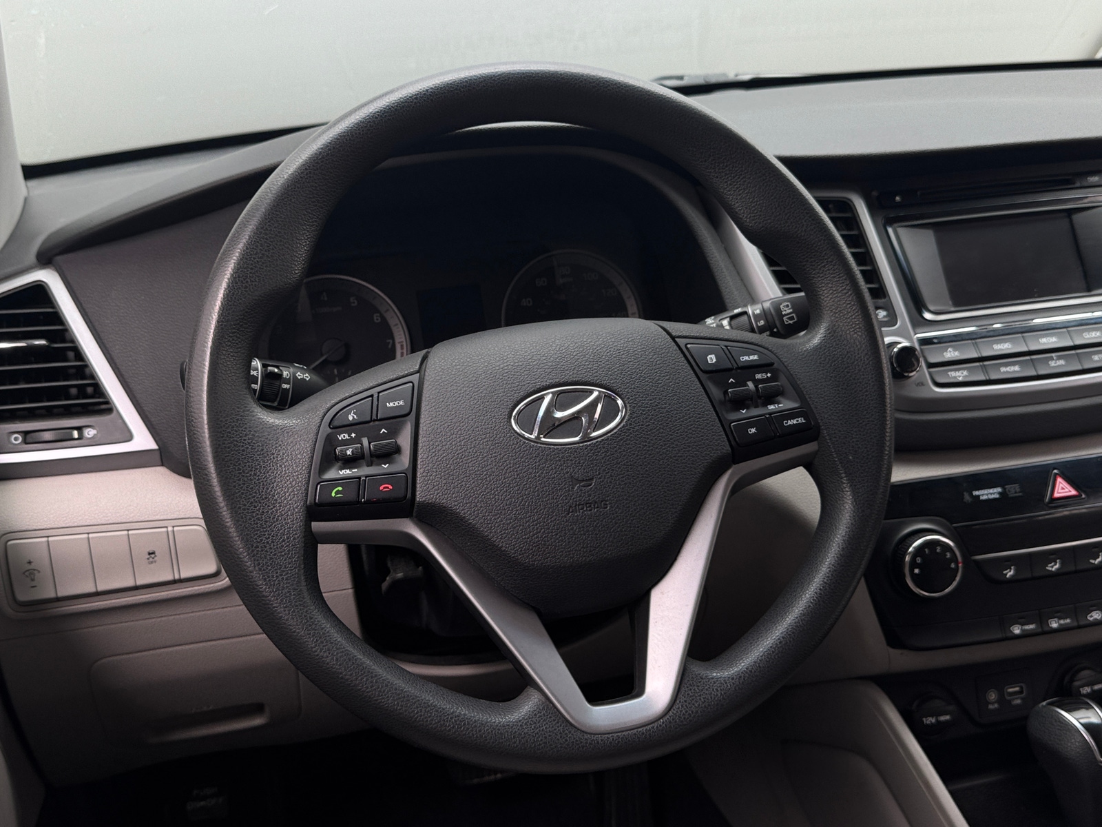 Thumbnail: 2017 Hyundai Tucson - 5