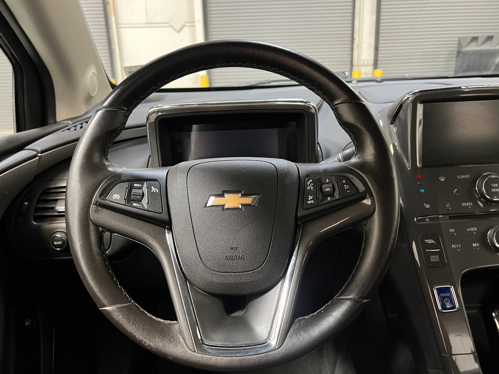 Thumbnail: 2015 Chevrolet Volt - 5
