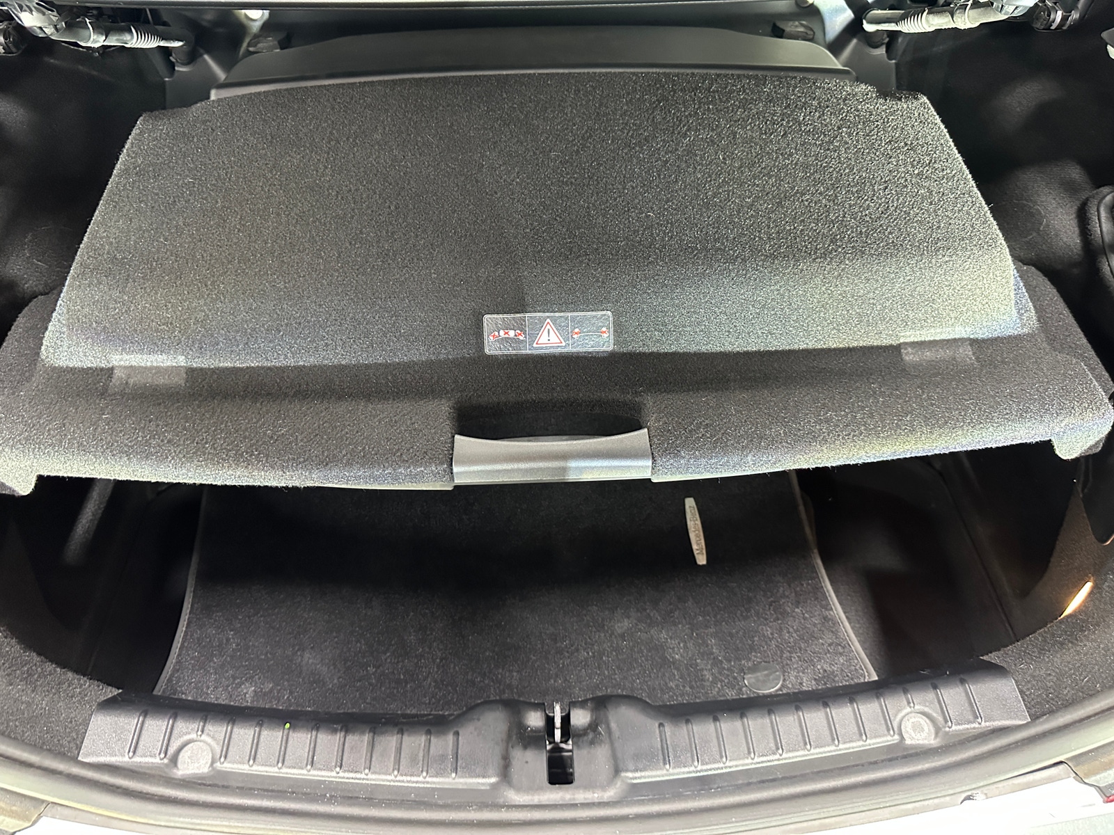 Thumbnail: 2014 Mercedes-Benz SLK - 5