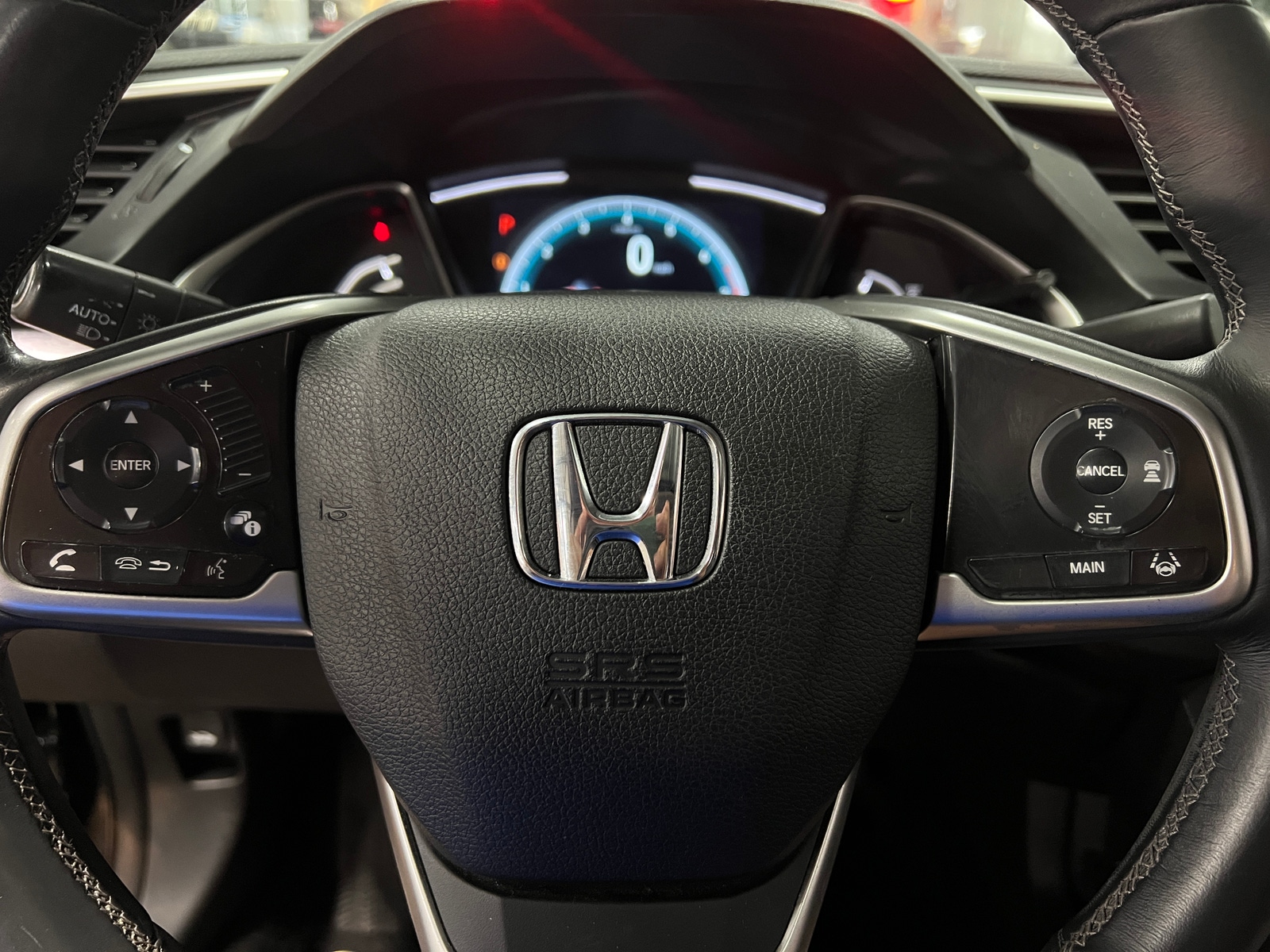 Thumbnail: 2017 Honda Civic - 4