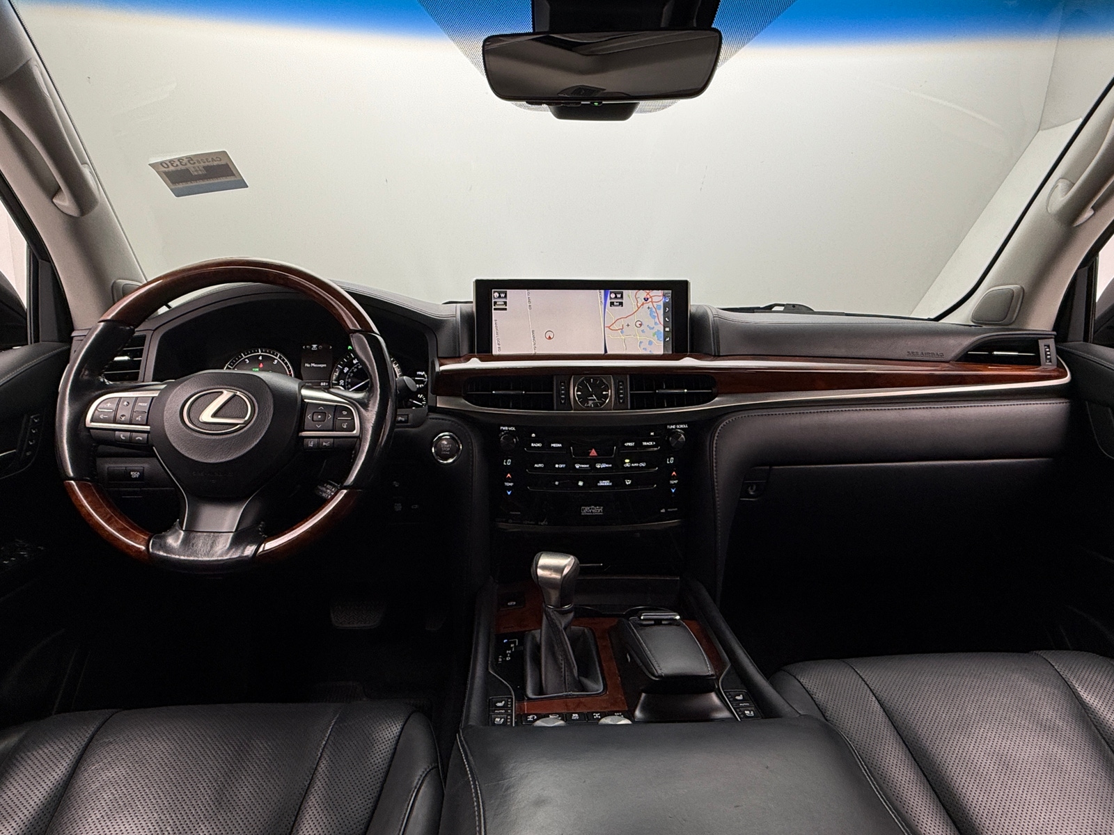 Thumbnail: 2016 Lexus LX - 2
