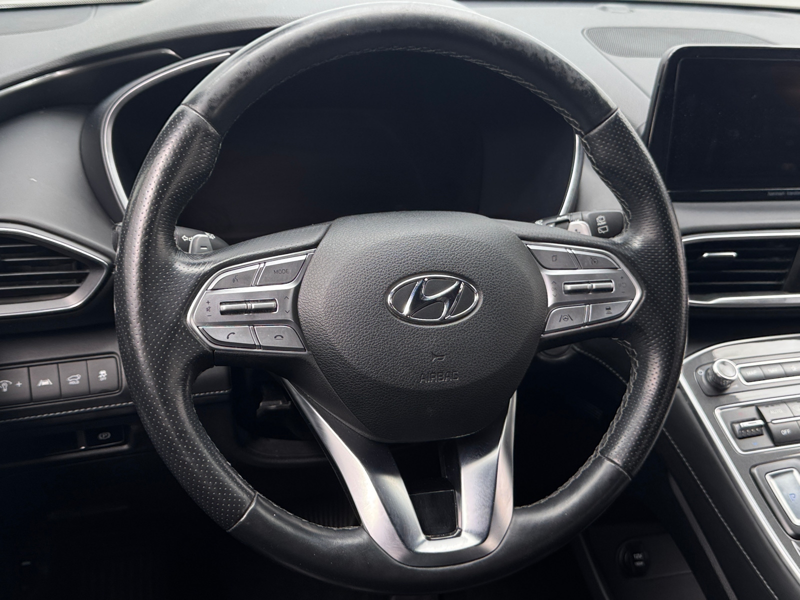 Thumbnail: 2022 Hyundai Santa Fe - 4