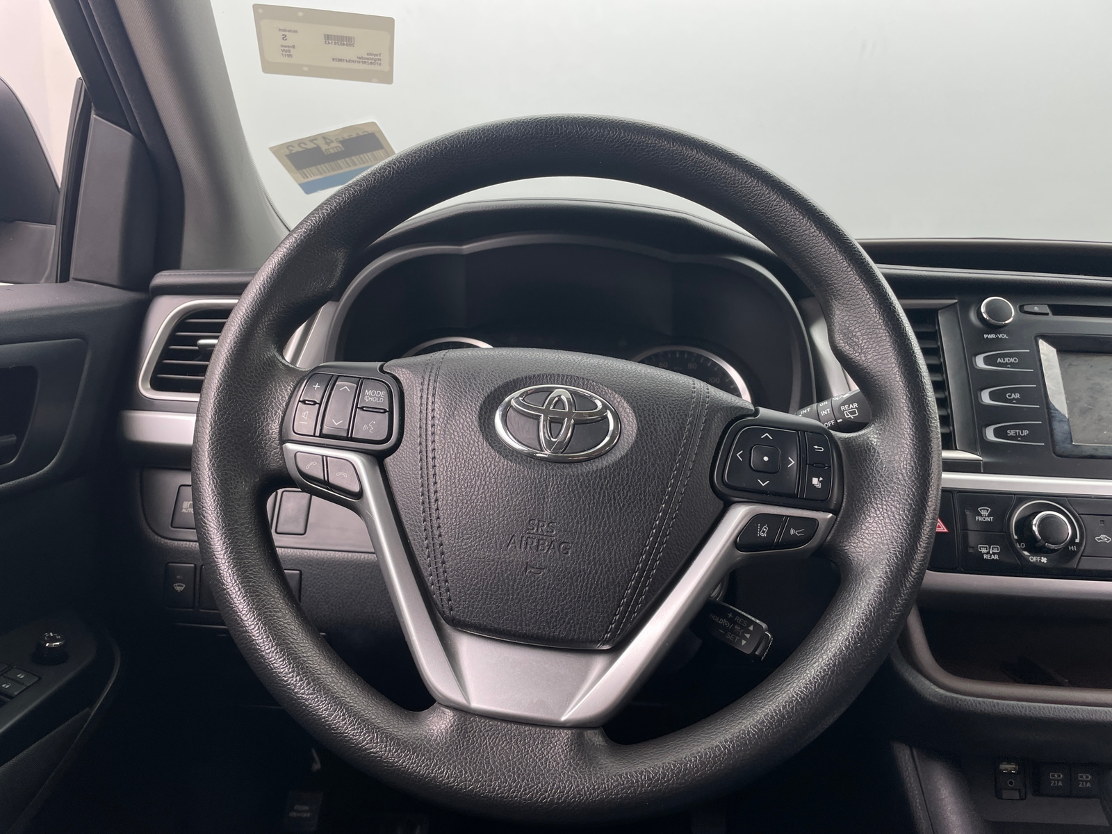 Thumbnail: 2017 Toyota Highlander - 5