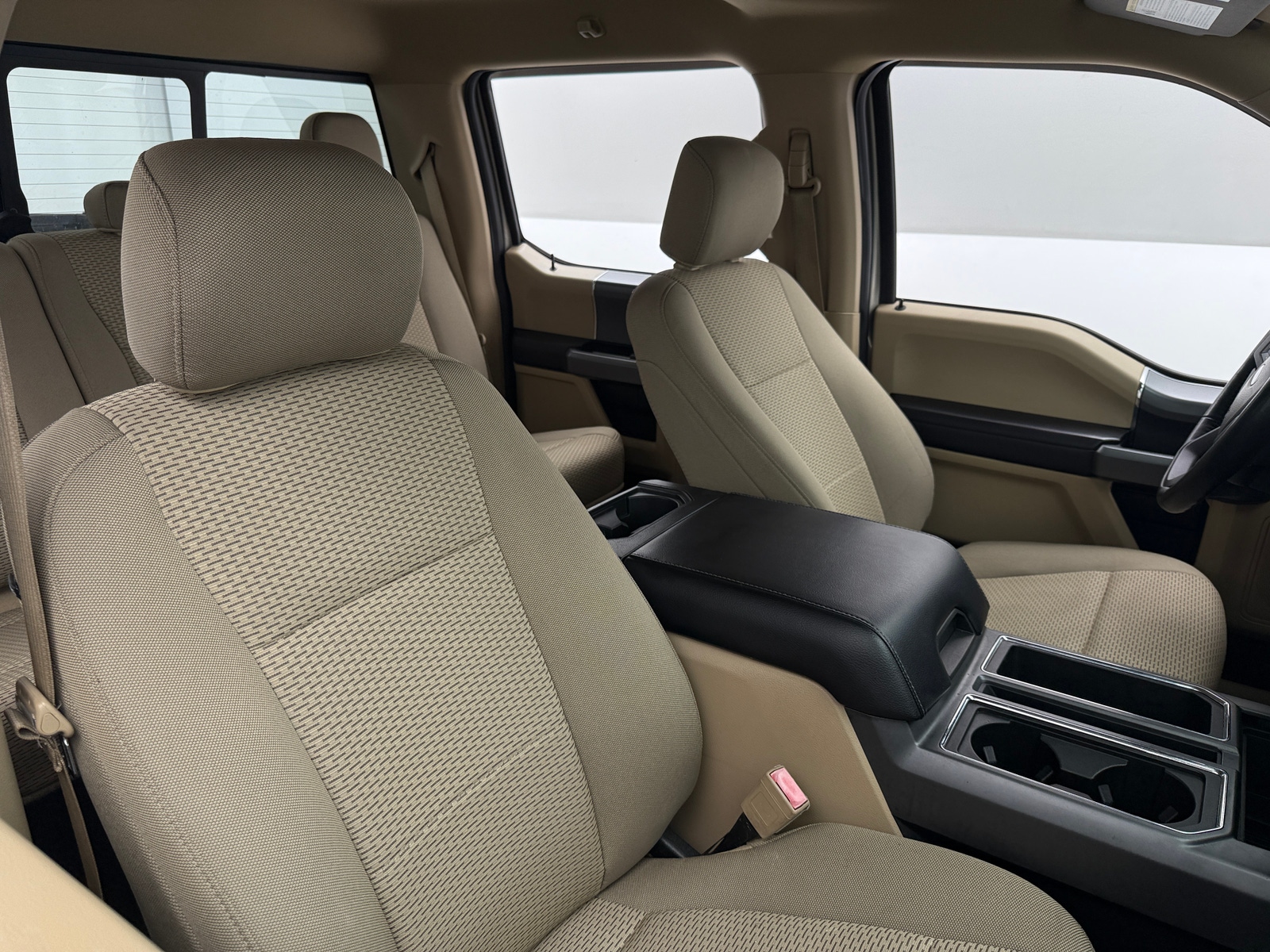 Thumbnail: 2018 Ford Econoline - 2