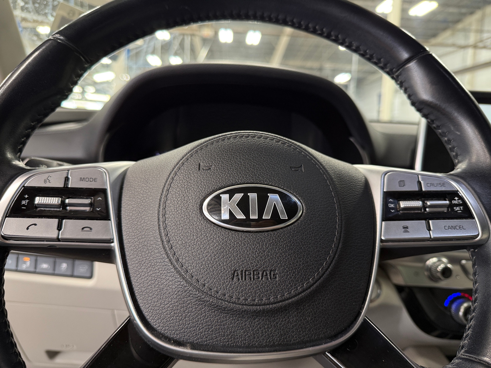 Thumbnail: 2021 Kia Telluride - 4