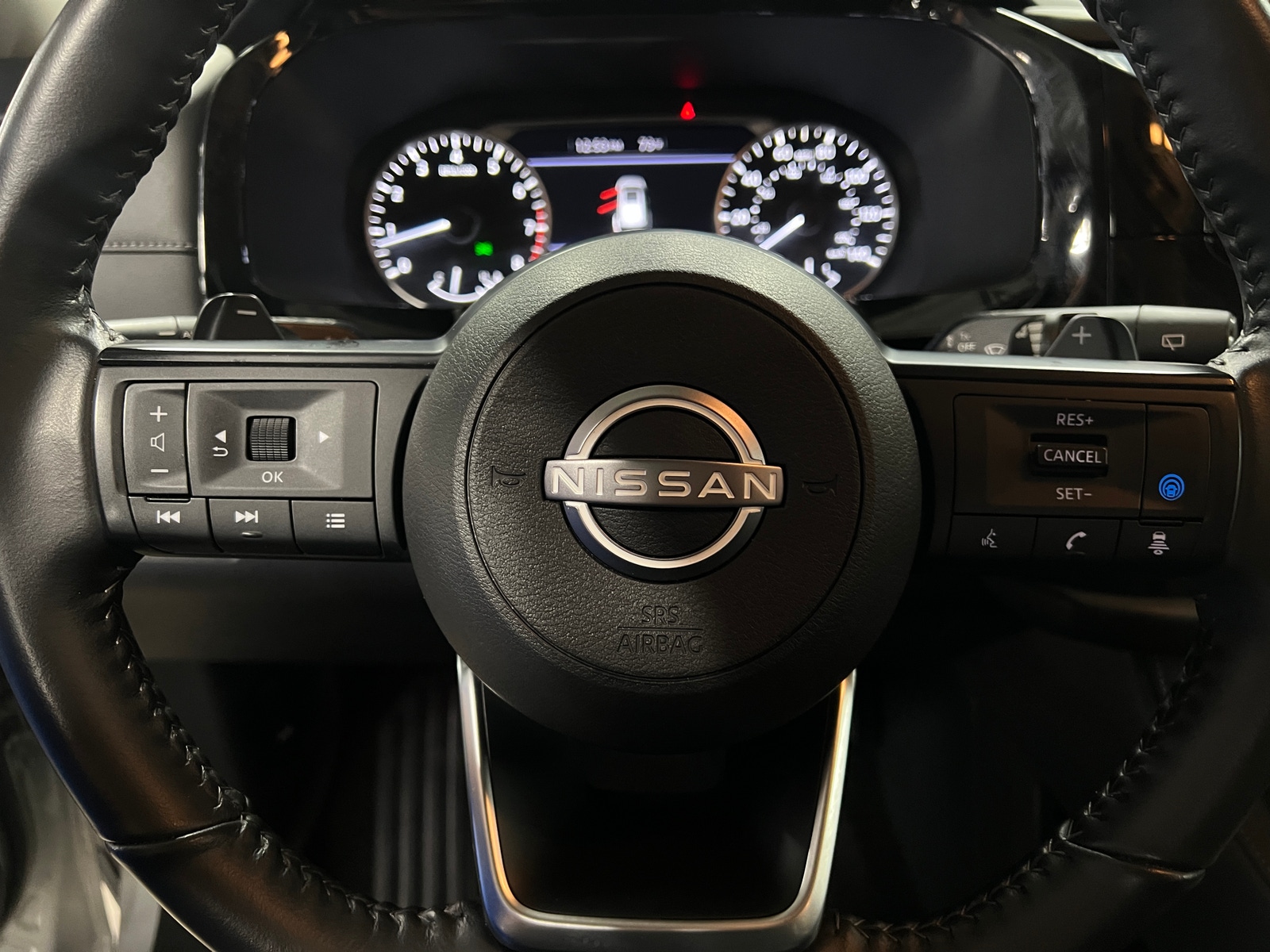 Thumbnail: 2024 Nissan Pathfinder - 5
