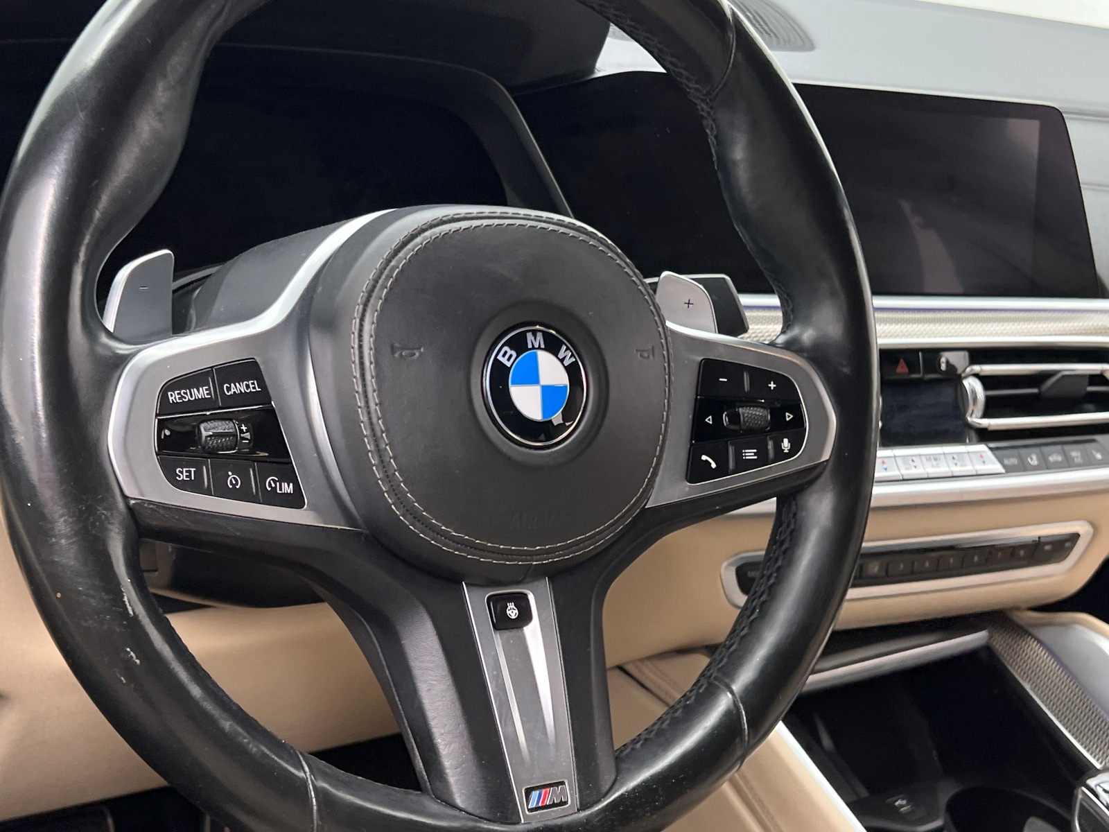 Thumbnail: 2021 BMW X6 - 4