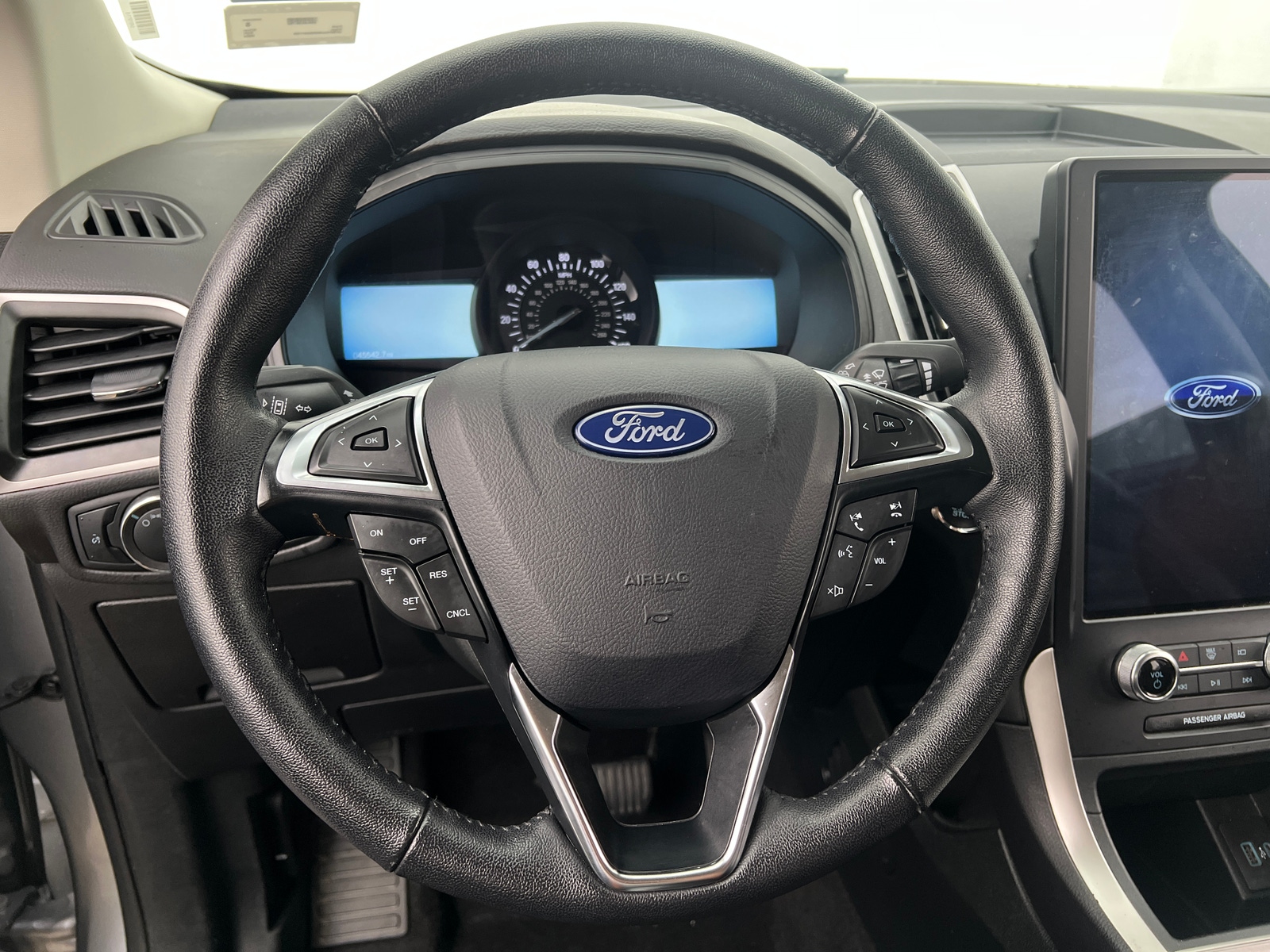 Thumbnail: 2024 Ford Edge - 4