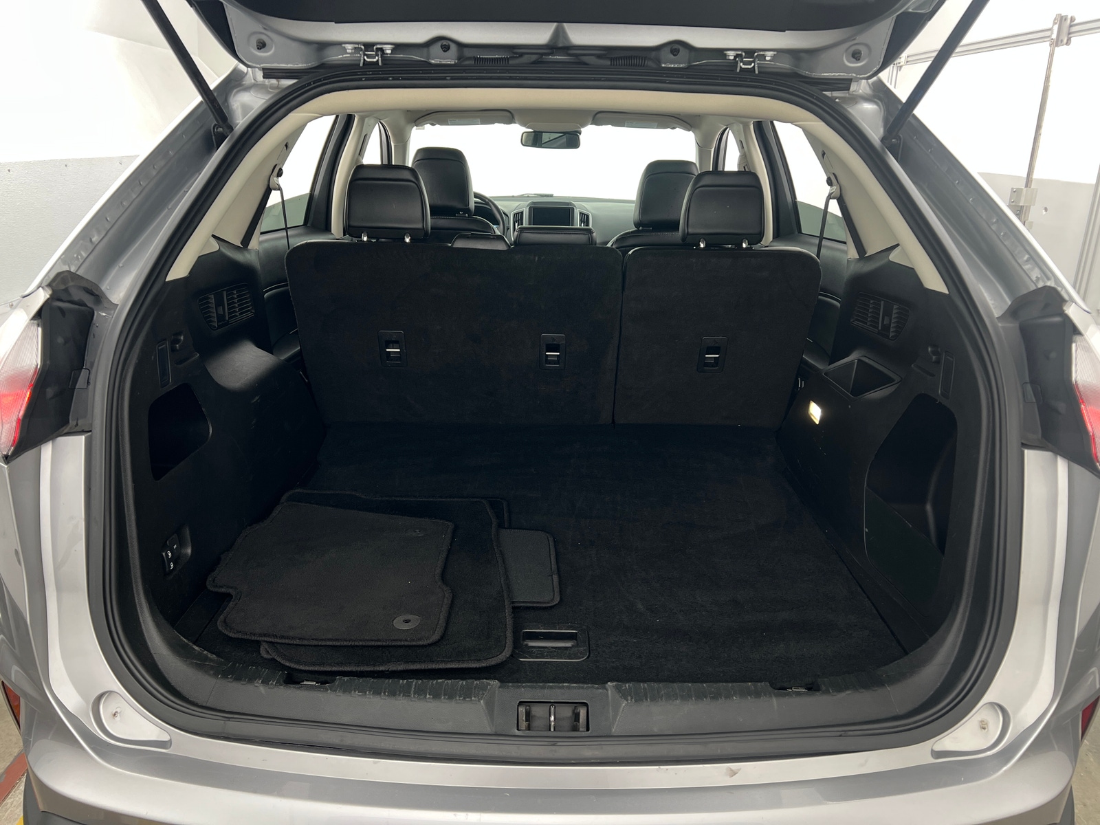 Thumbnail: 2024 Ford Edge - 6