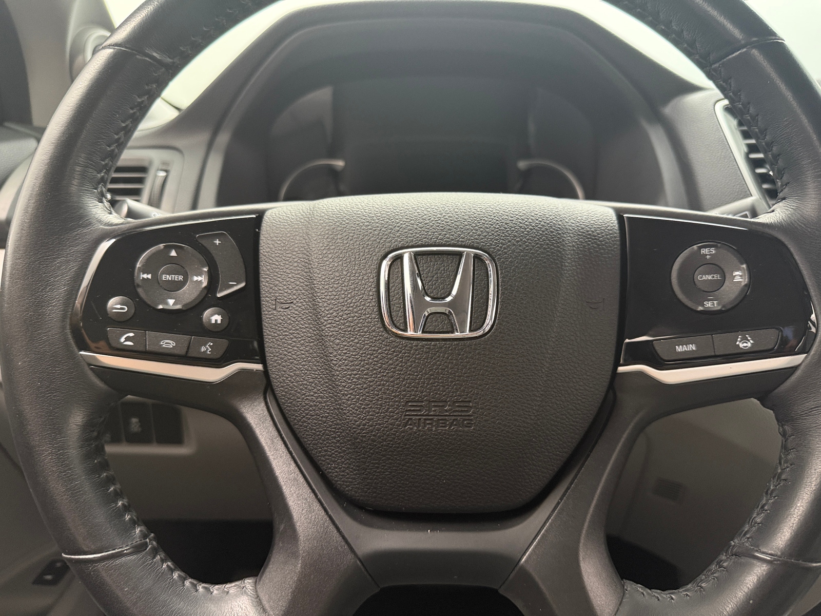 Thumbnail: 2019 Honda Pilot - 4