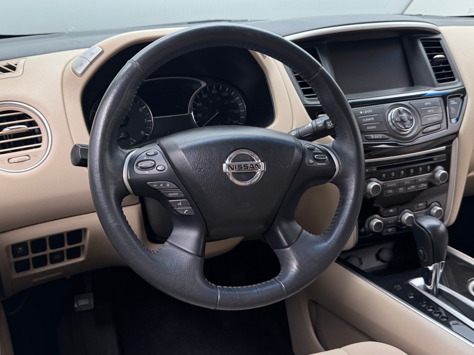 Thumbnail: 2017 Nissan Pathfinder - 5