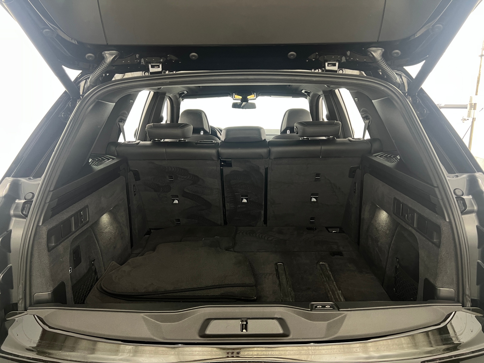 Thumbnail: 2019 BMW X5 - 6