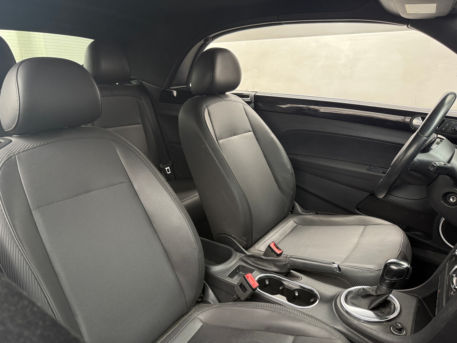 Thumbnail: 2013 Volkswagen Beetle - 2