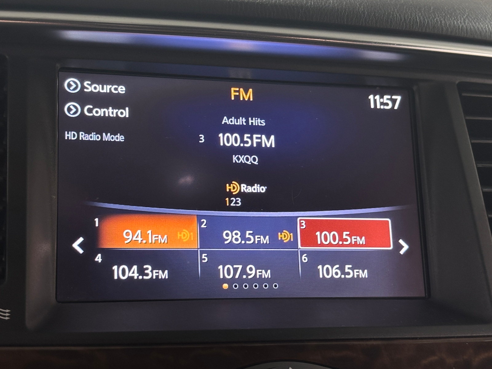 Thumbnail: 2019 Nissan Armada - 3