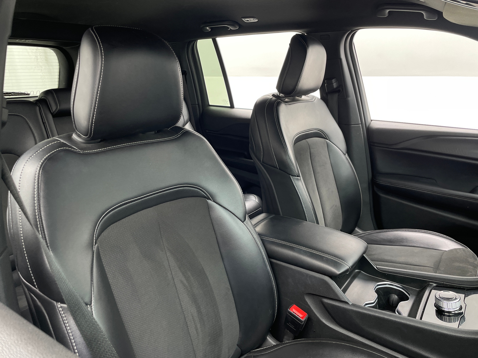 Thumbnail: 2024 Jeep Grand Cherokee - 2