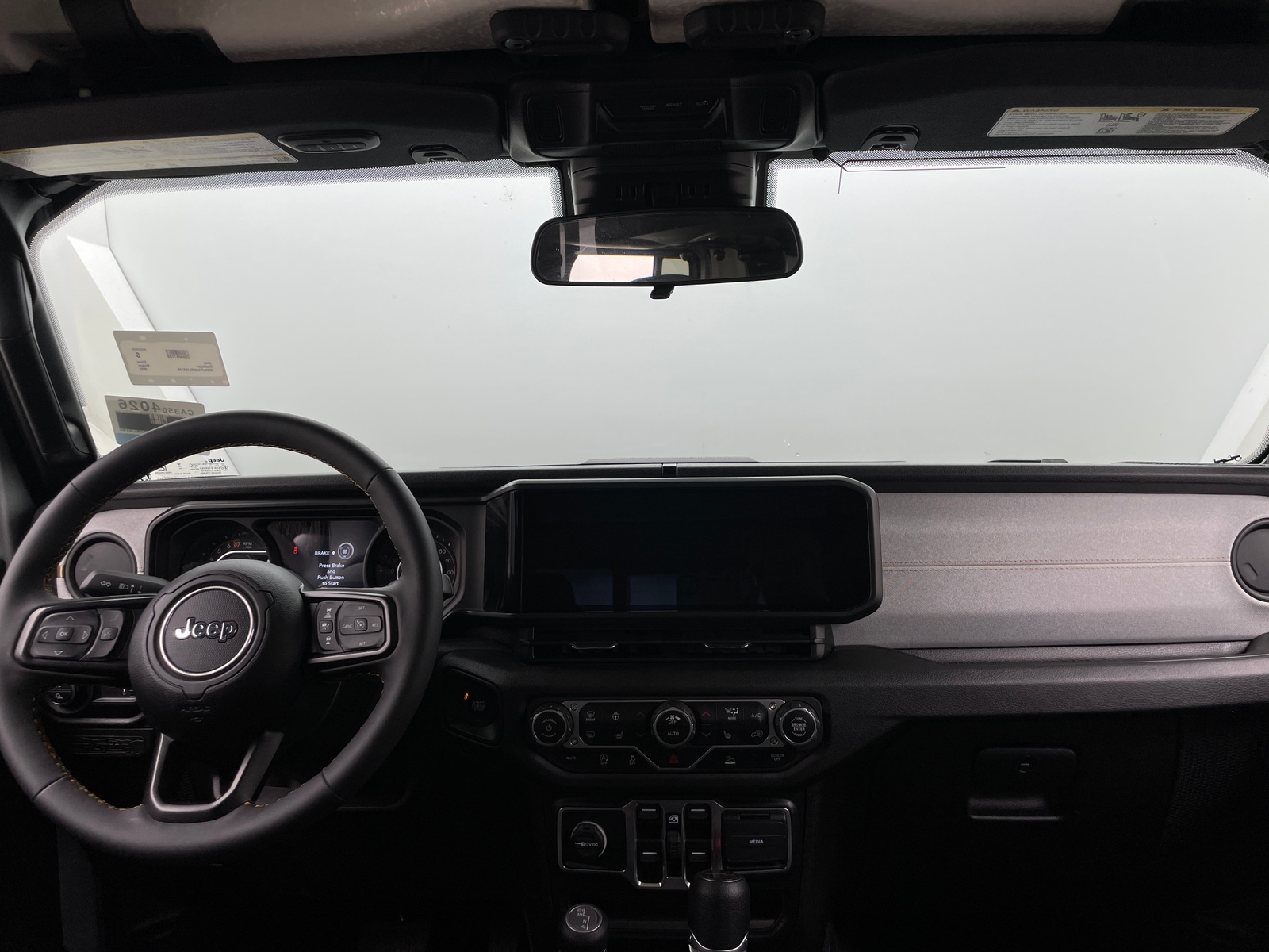 Thumbnail: 2024 Jeep Gladiator - 3