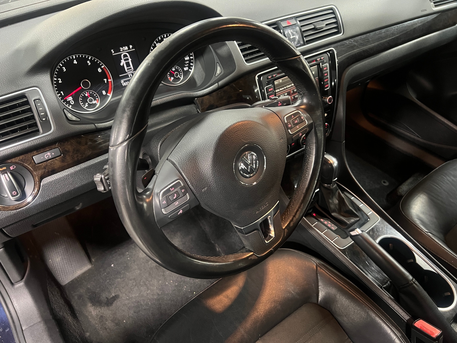 Thumbnail: 2014 Volkswagen Passat - 4