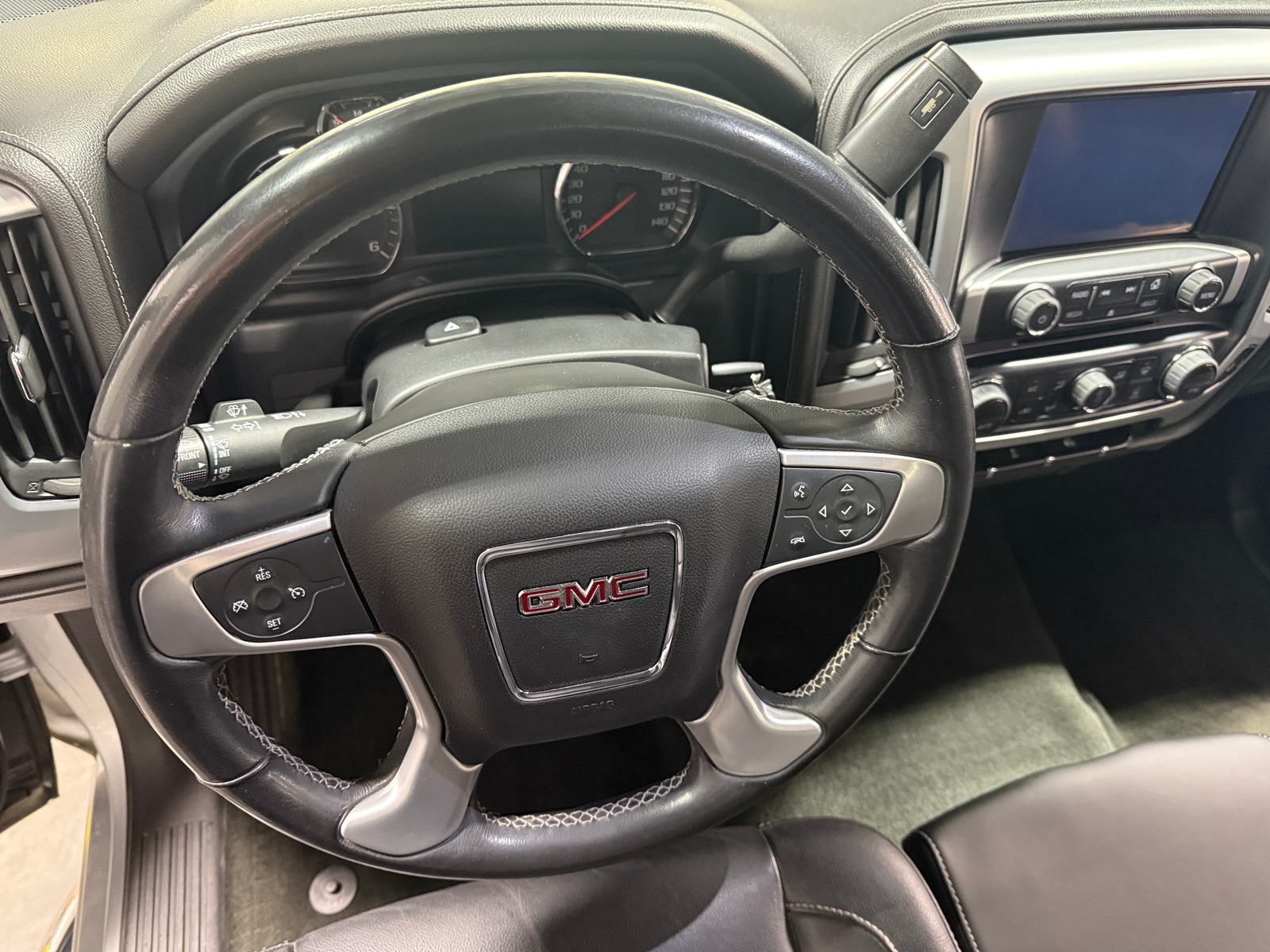 Thumbnail: 2014 GMC Sierra 1500 - 4