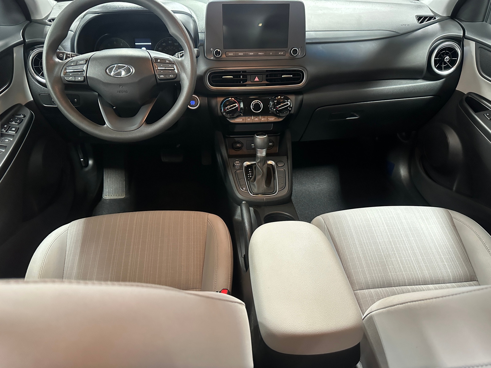 Thumbnail: 2023 Hyundai Kona - 3