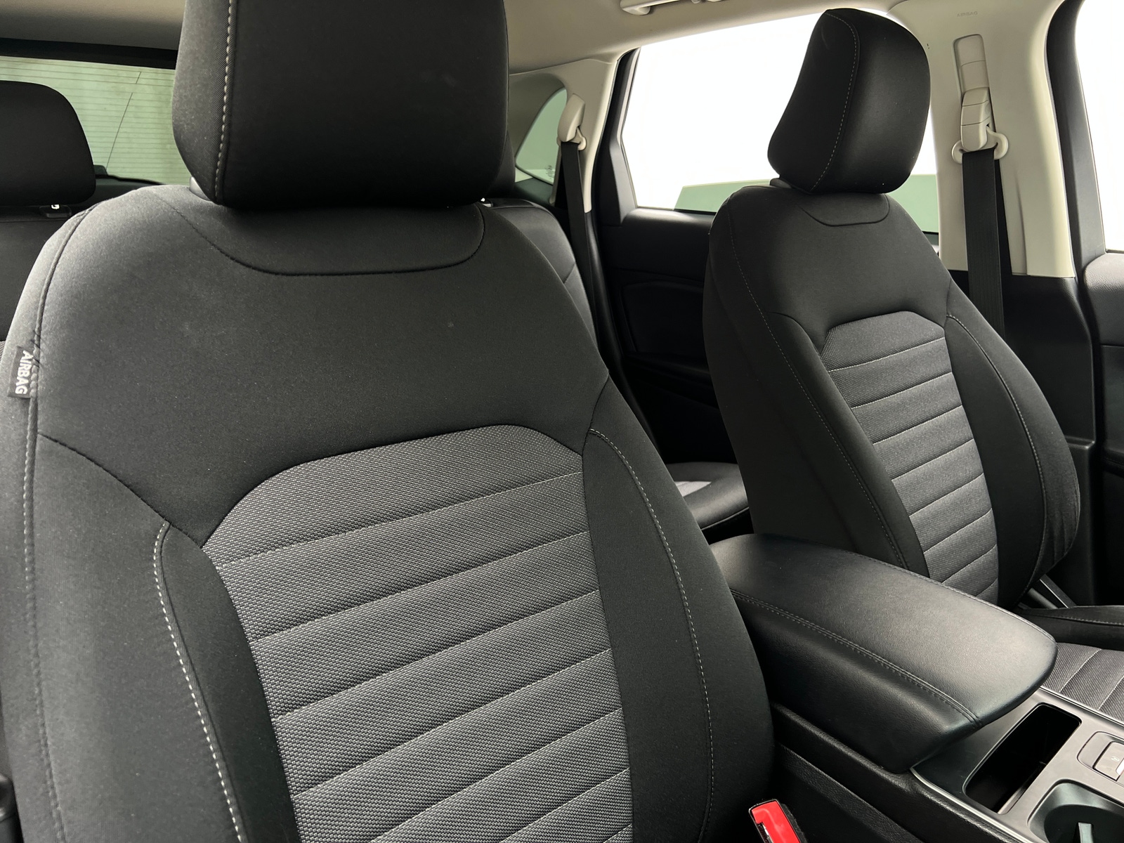 Thumbnail: 2021 Ford Edge - 2