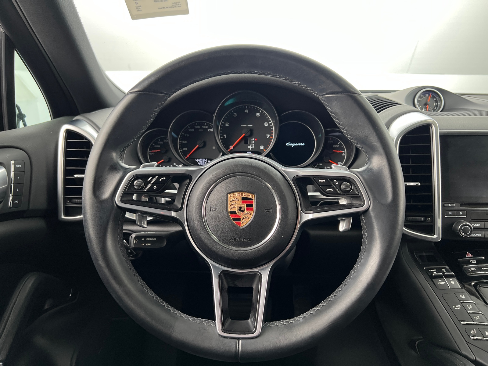 Thumbnail: 2017 Porsche Cayenne - 4
