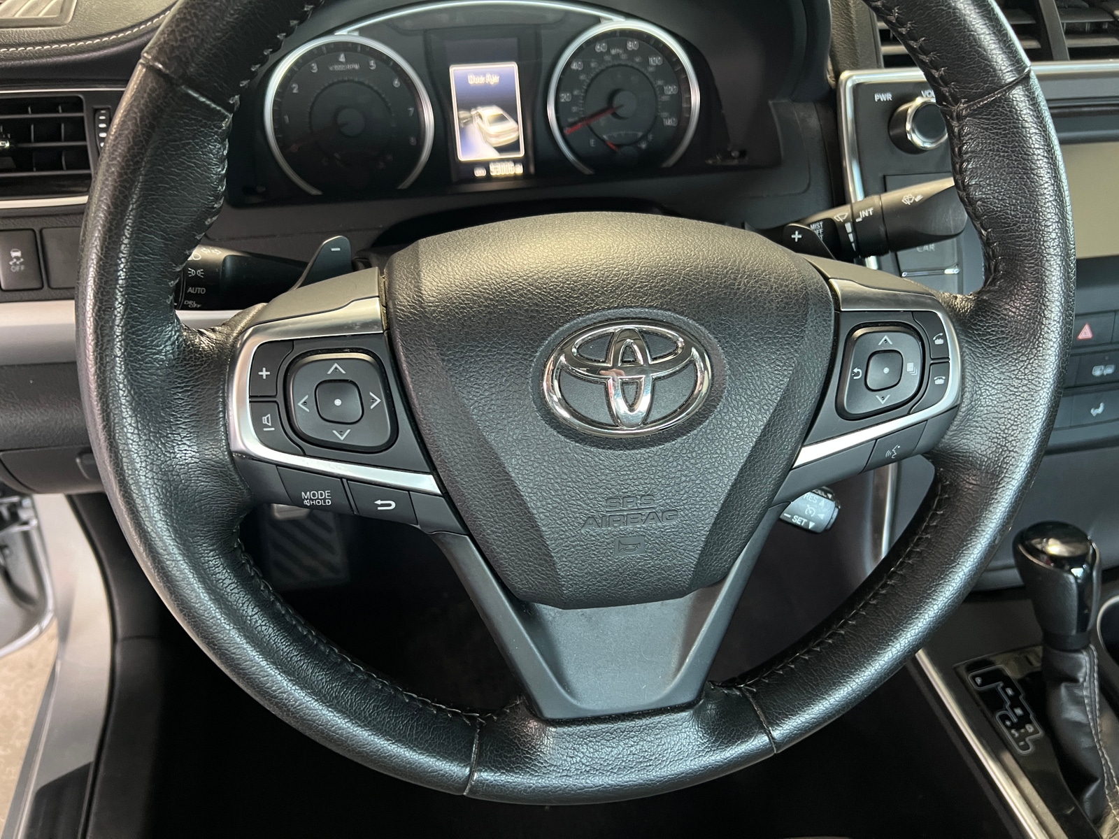 Thumbnail: 2016 Toyota Camry - 5