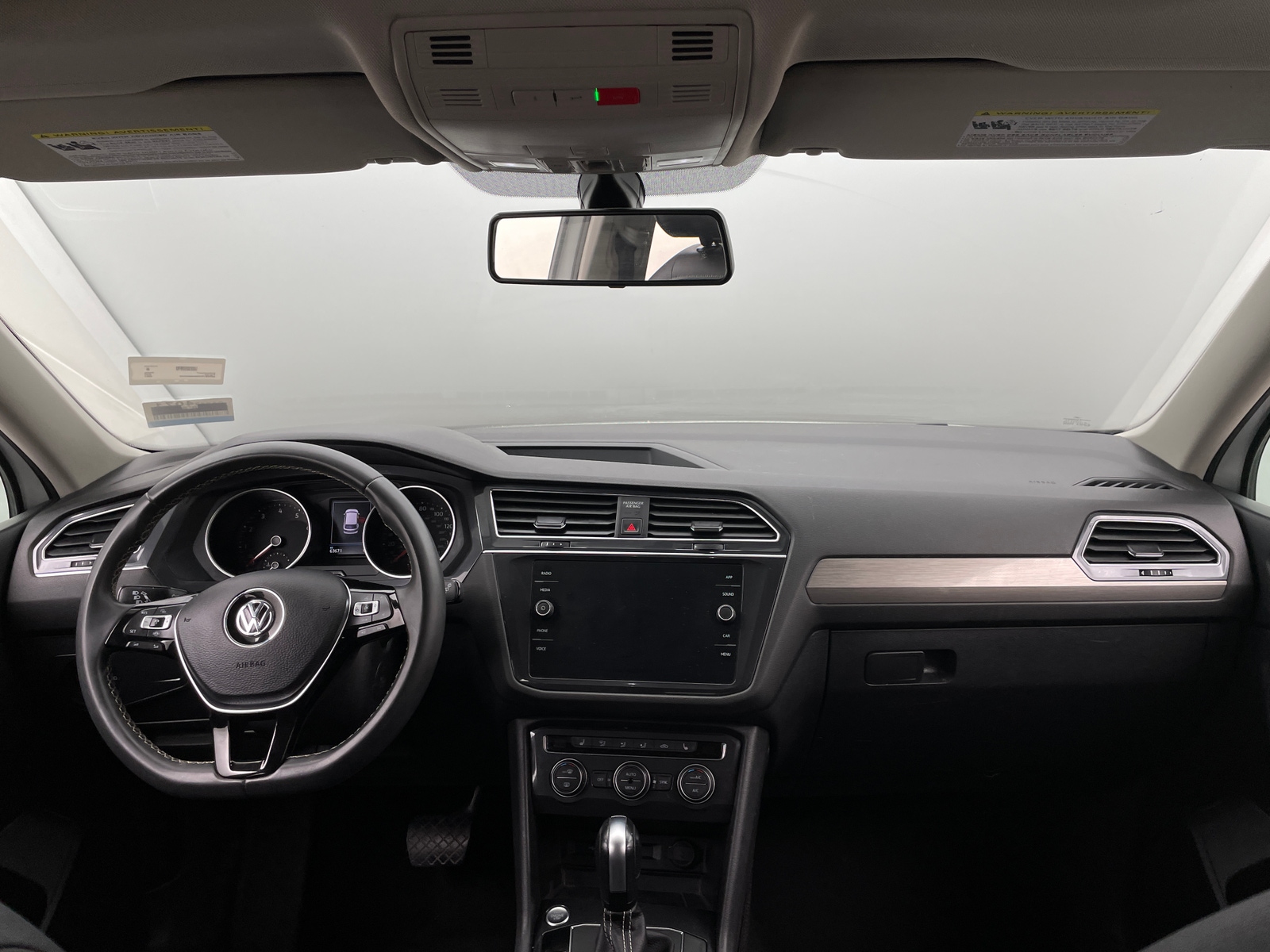 Thumbnail: 2021 Volkswagen Tiguan - 2