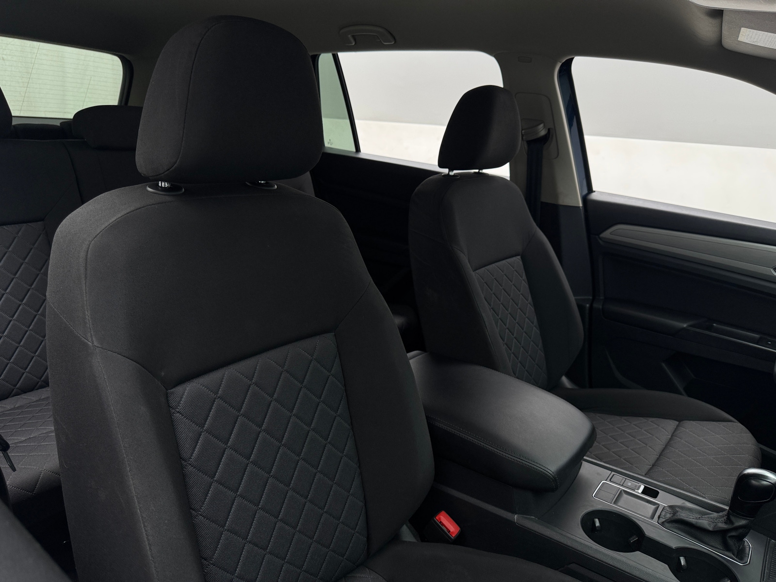 Thumbnail: 2018 Volkswagen Atlas - 2