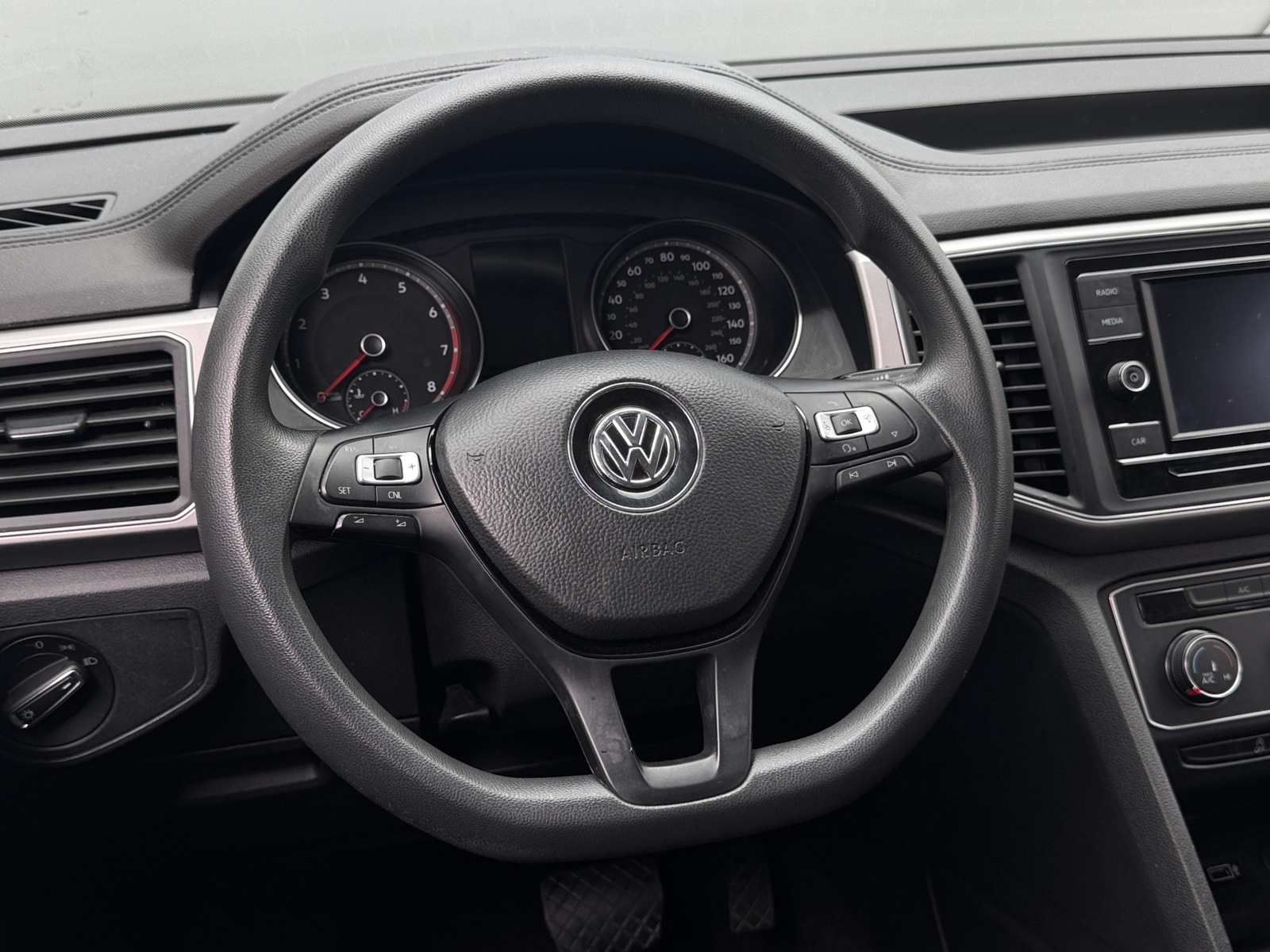 Thumbnail: 2018 Volkswagen Atlas - 5