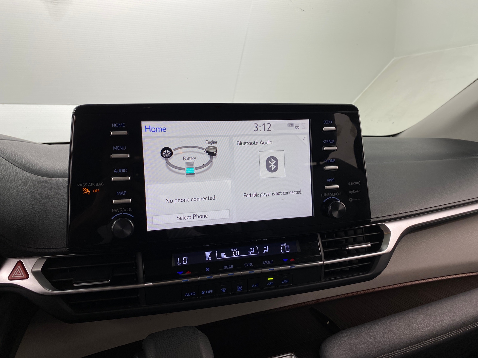 Thumbnail: 2021 Toyota Sienna - 4