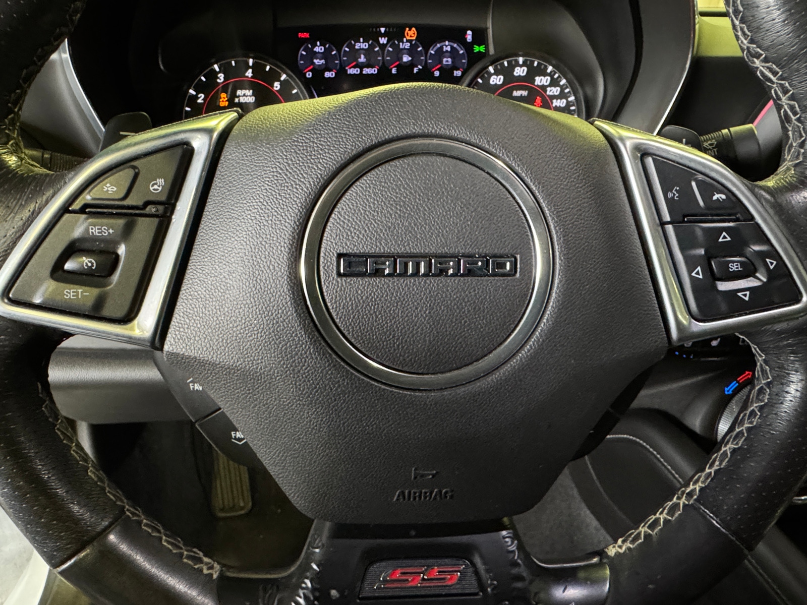 Thumbnail: 2019 Chevrolet Camaro - 4