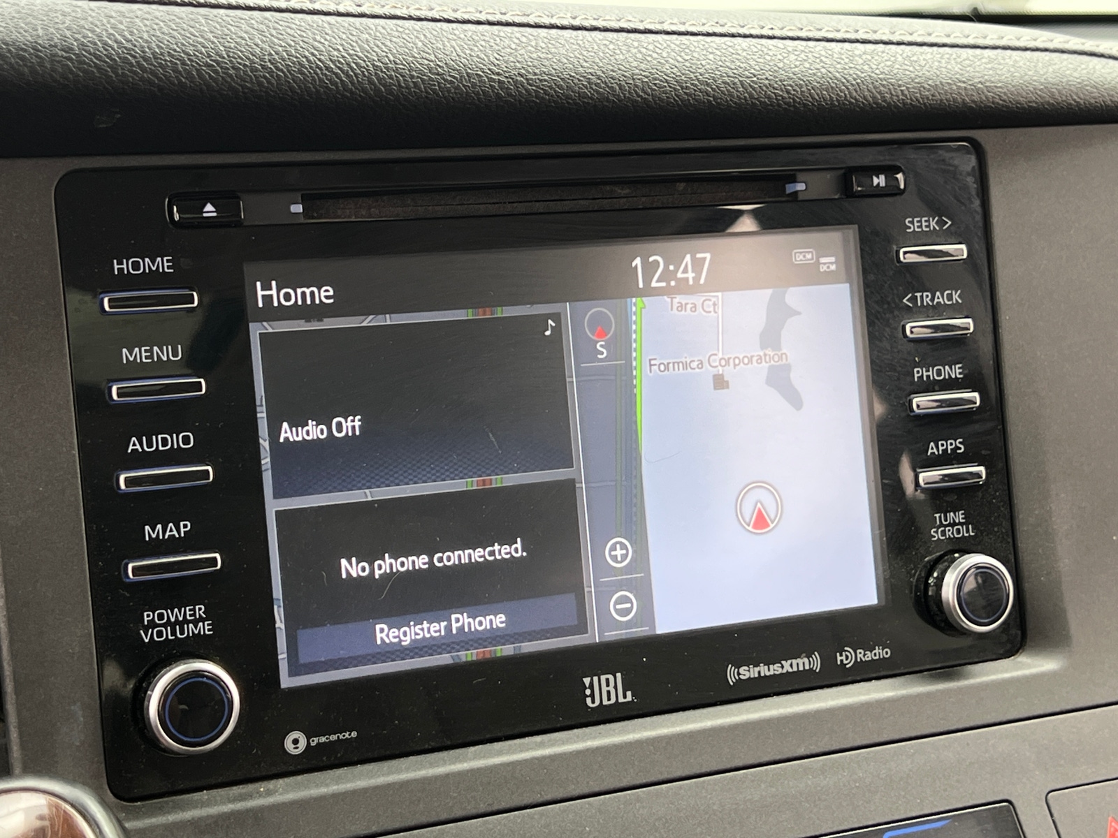 Thumbnail: 2018 Toyota Sienna - 4