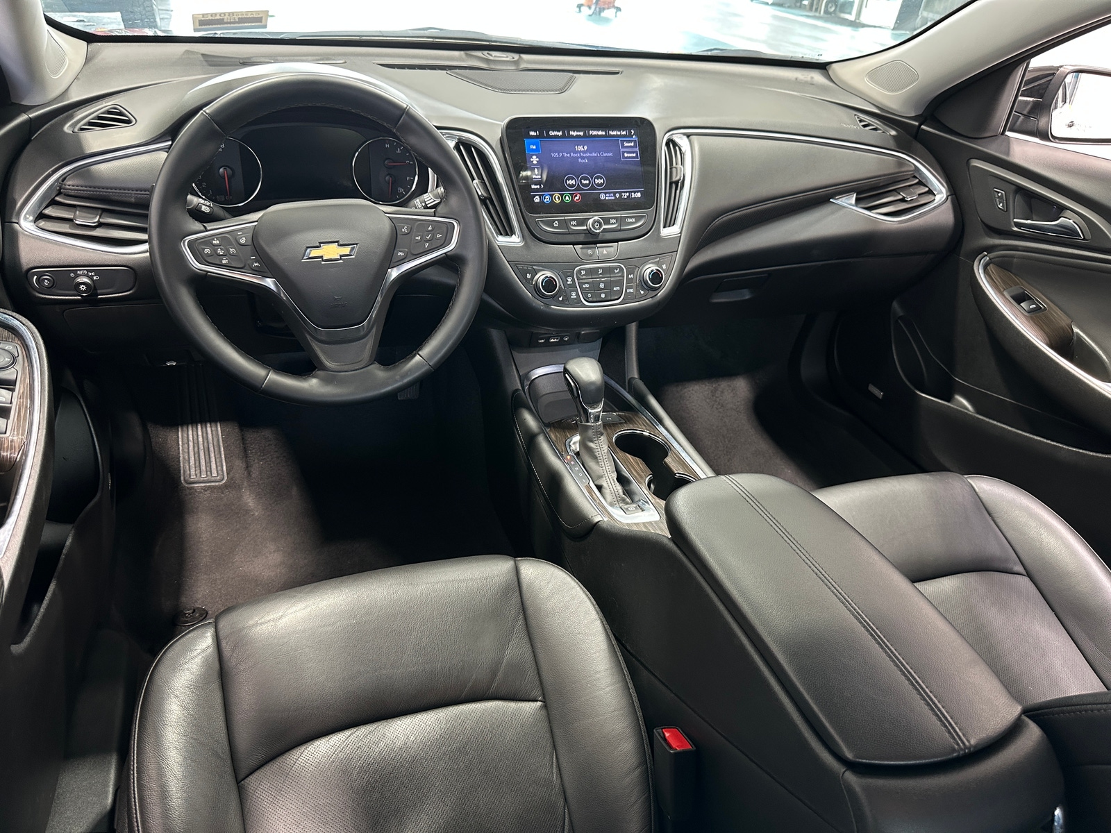 Thumbnail: 2024 Chevrolet Malibu - 2
