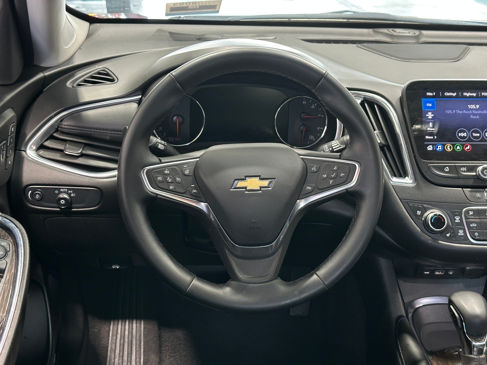 Thumbnail: 2024 Chevrolet Malibu - 4