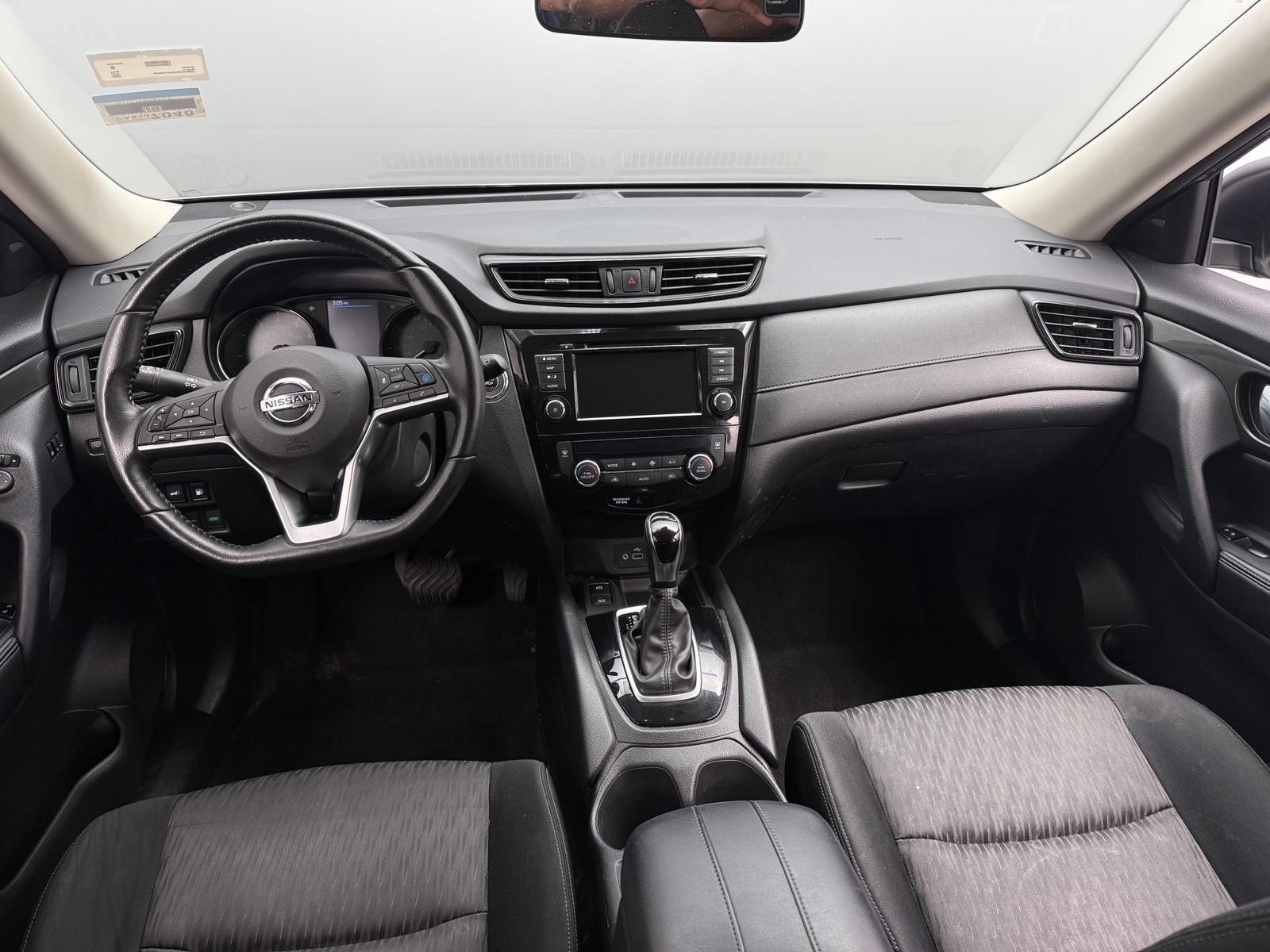 Thumbnail: 2020 Nissan Rogue - 3